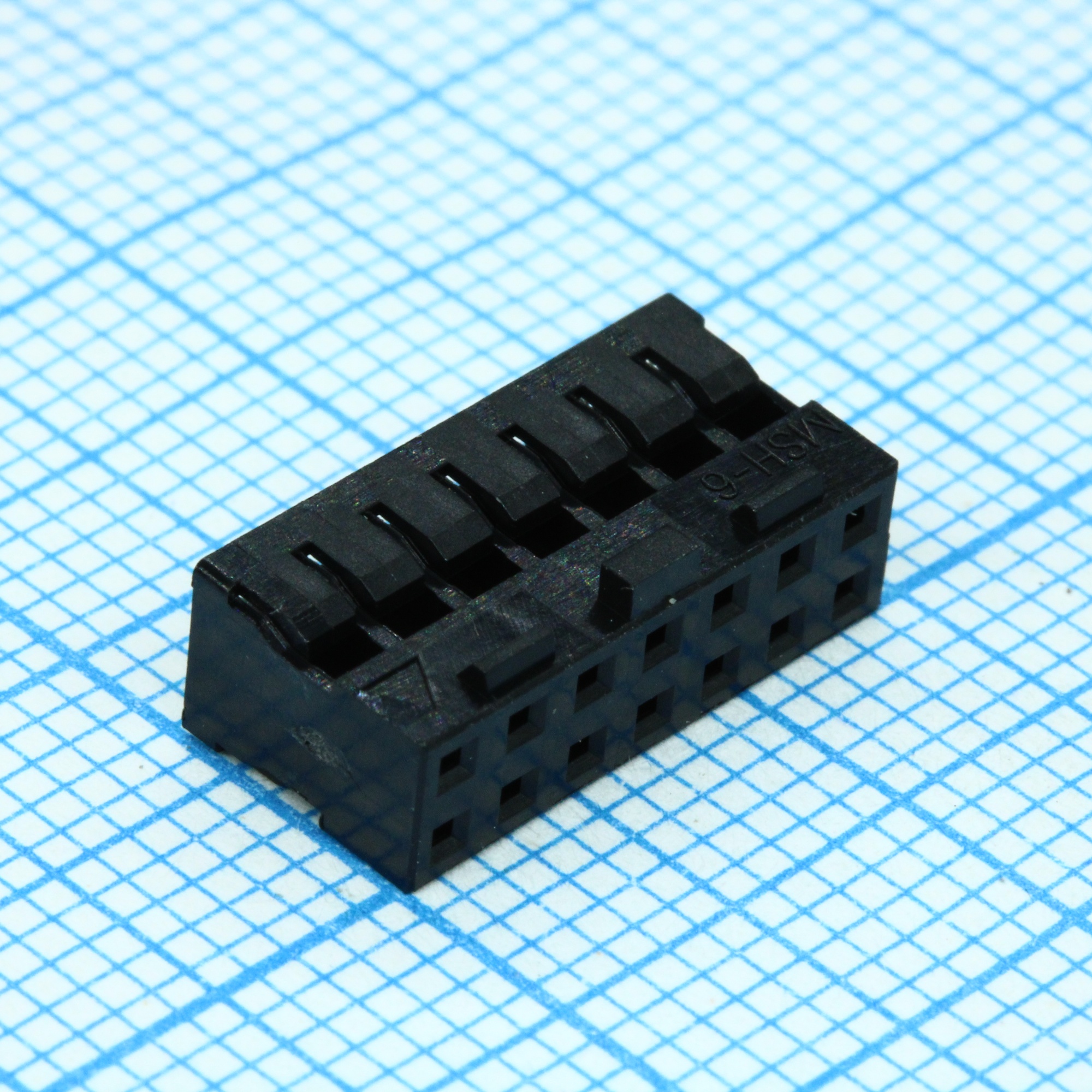 511101451 - Корпус разъема, гнездо, 14 выводов (2*7), шаг 2 мм с ключом и фиксатором