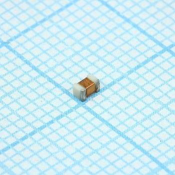 B82498B3471J - Чип-индуктивность на керамике 0805 470нГн ±5% 100МГц 35Q-фактор 115мА 2.4Ом лента на катушке