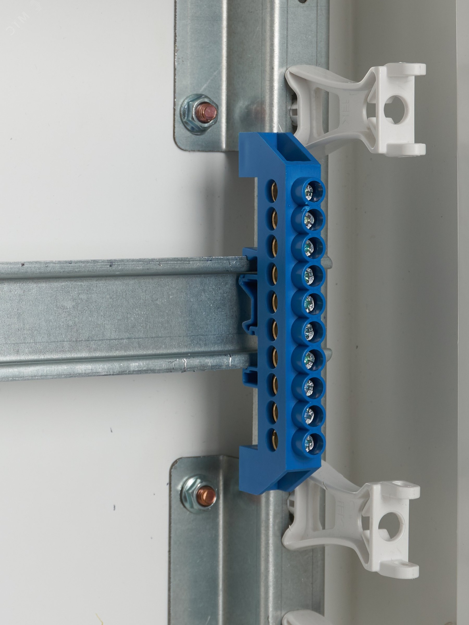 Шина нулевая в комб. DIN-изол. "Стойка" ШНИ-8х12-10-КС-С YNN10-812-10DP-K07