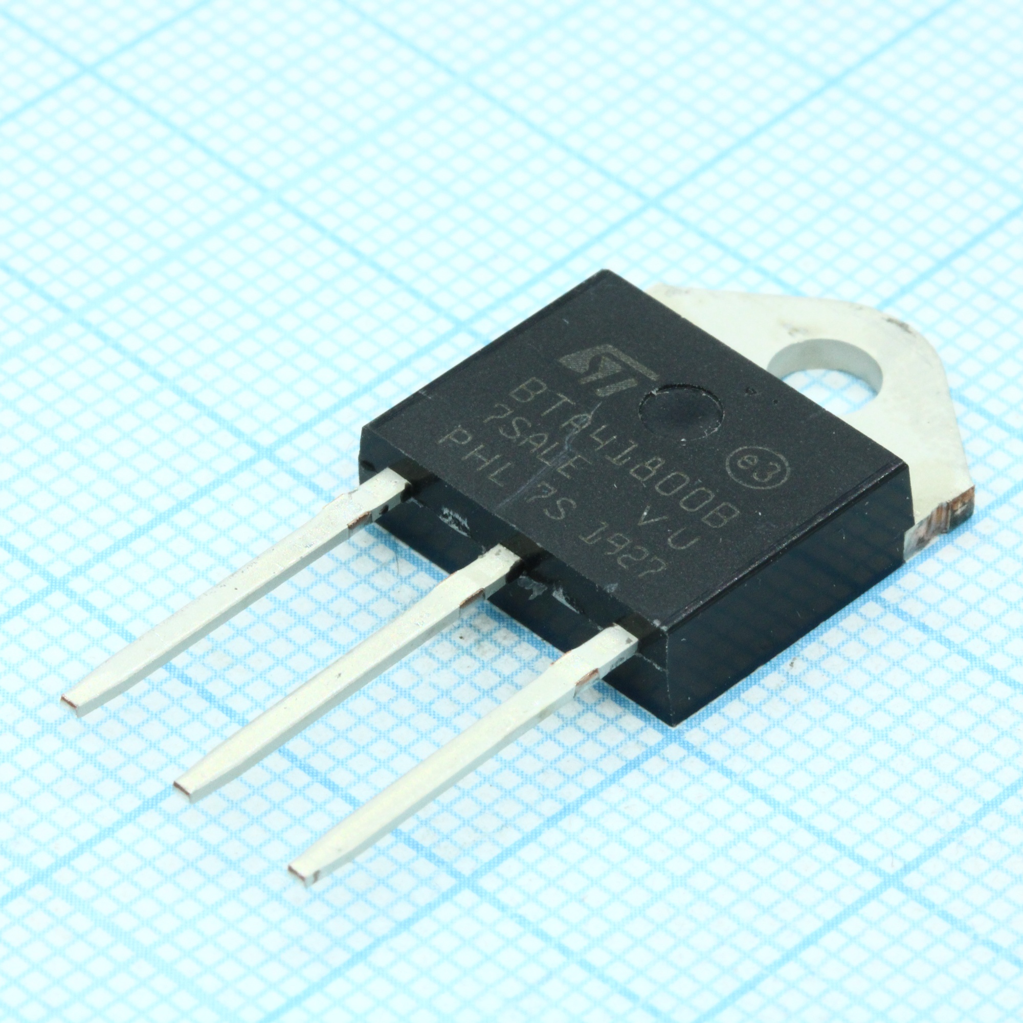 BTA41-800BRG - Симистор 800В 41А 50мА 4Q