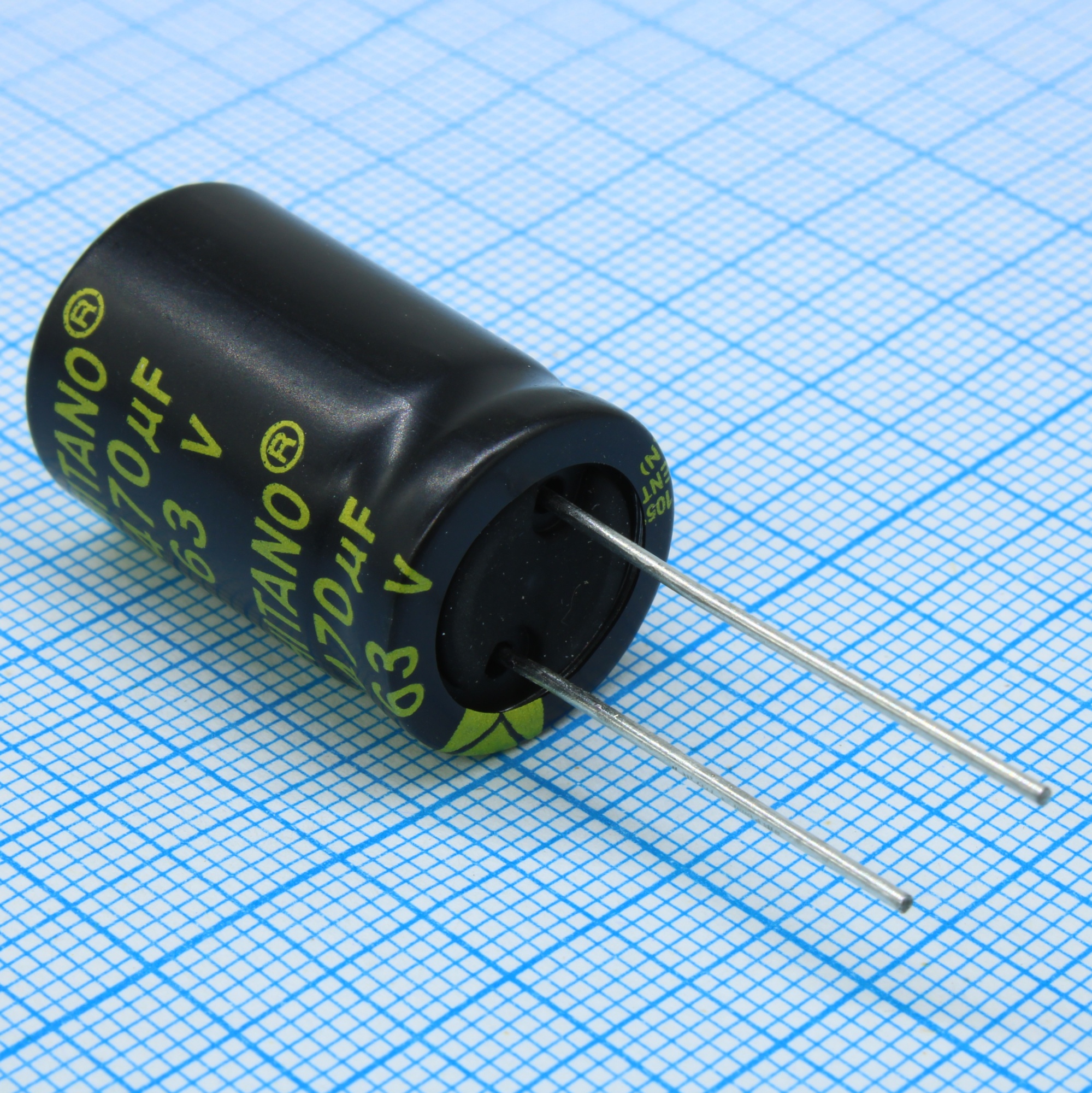 ESG101M2CB - Конденсатор алюминиевый  электролитический 100мкФ 160В ±20% (16 X 25мм) радиальные выводы 7.5мм 560мА 5000час 105°С россыпь