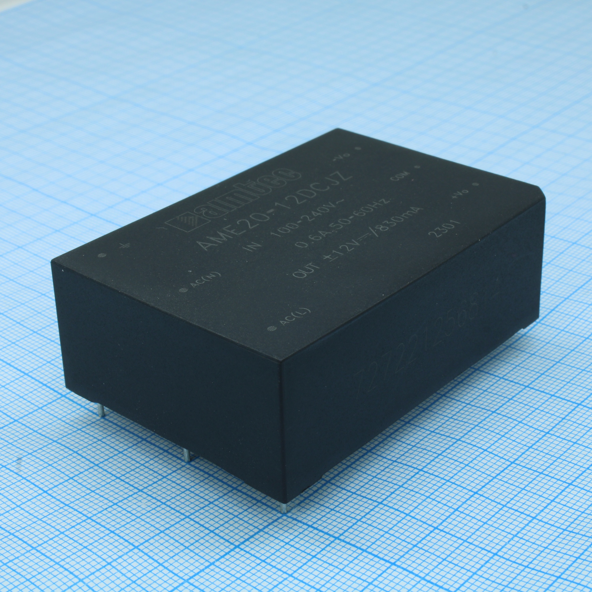 AME20-12DCJZ - AC/DC, 20Вт, вход 85…264В, выход ±12В/±0.83А, изоляция 3000В AC, КПД 82%, максимальная емкостная нагрузка не более ±960мкФ, 70x48x23.5мм, -25…70°C, пластик