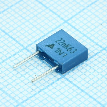 B32529C0223K - Конденсатор металлоплёночный полиэтилентерефталатный 0.022мкФ 63В ±10% (7.3х2.5х6.5мм) шаг выводов 5мм 125°С автомобильного применения россыпь