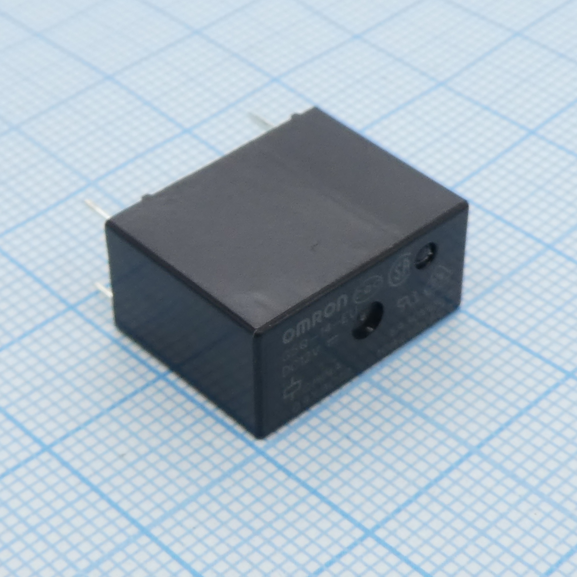 G5Q-14EU-12DC - Универсальное реле, серия G5Q, силовое, без защелки, SPDT, 12В DC, 10А