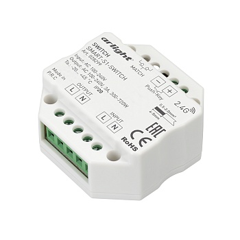 Контроллер-выключатель SMART-S1-SWITCH (230V, 3A, 2.4G) 028299 - Выключатель с RF управлением. Управляется пультами и панелями серии SMART. Питание 100-240VAC, макс.ток 3А. Габариты: 52x52x26 мм.