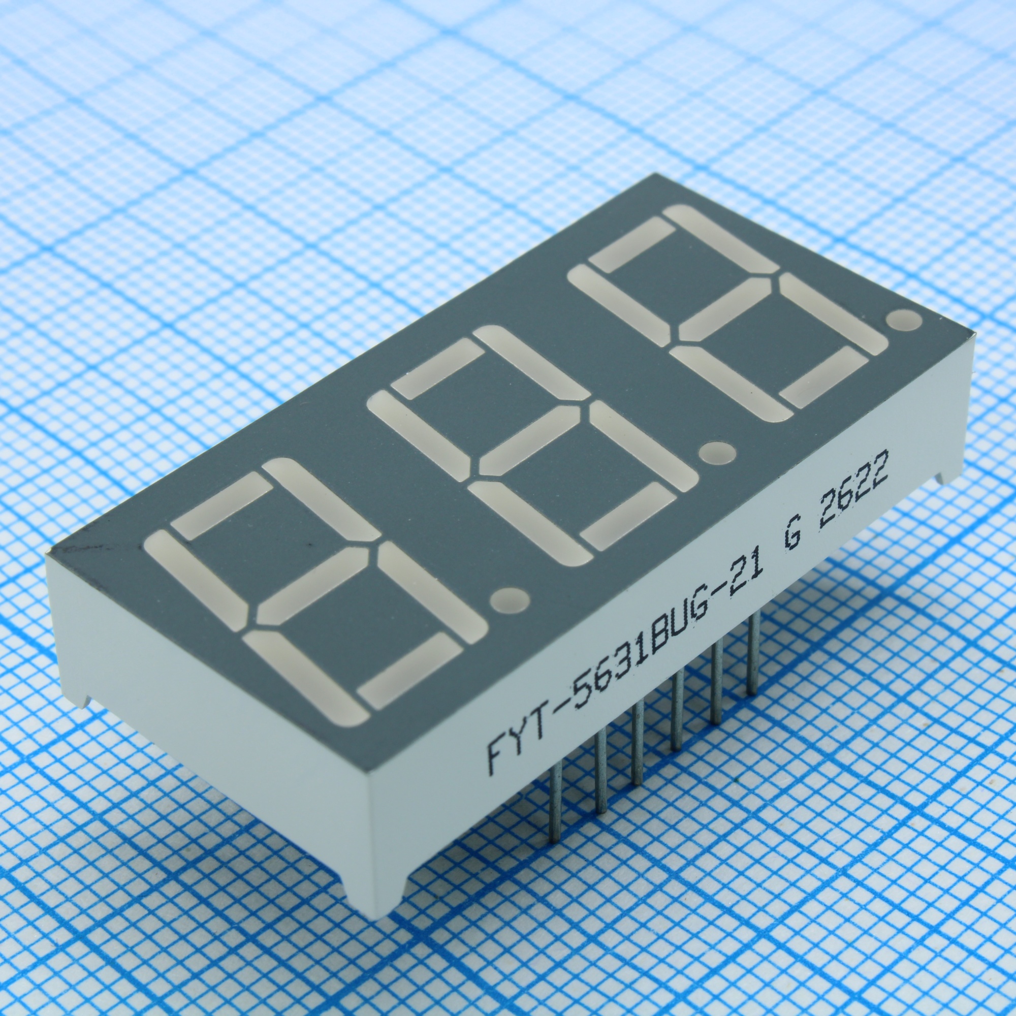 FYT-5631BUG-21 - 3-х разрядный индикатор 14,2мм/зеленый/570нм/30-80мкд/ОА