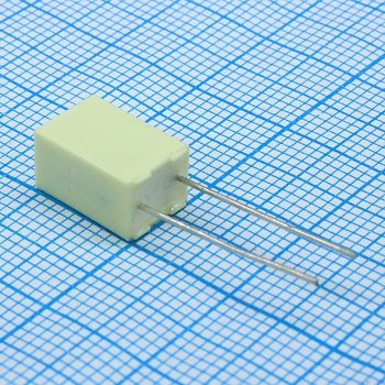 R82EC4100DQ70J - Конденсатор металлоплёночный полиэтилентерефталатный 1мкФ 100В ±5% (7.2х6х11мм) шаг выводов 5мм 105°С автомобильного применения