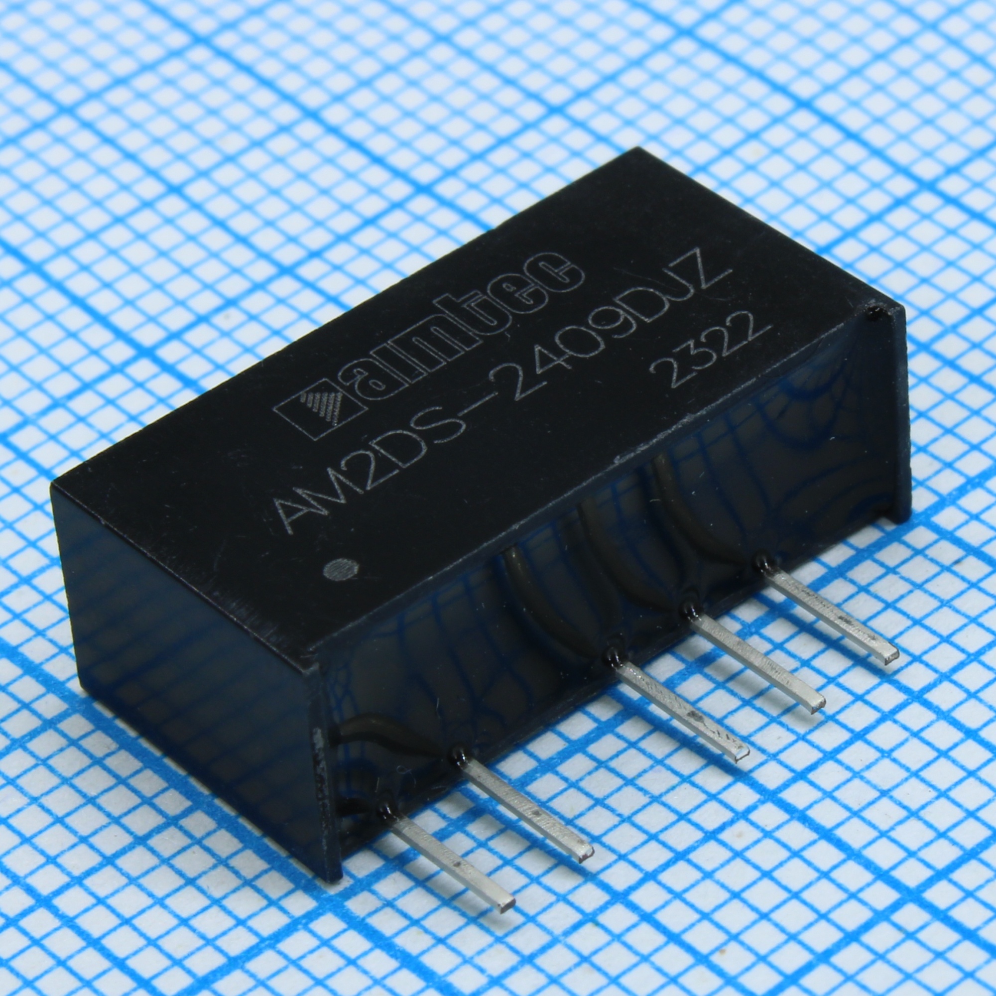 AM2DS-2409DJZ - DC/DC, 2Вт, вход 21.6…26.4В, выход ±9В/±0.011…0.111А, изоляция 1500В DC, КПД 81%, максимальная емкостная нагрузка не более ±470мкФ, SIP7, 19.65x7.05x10.16мм, -40…105°C, пластик