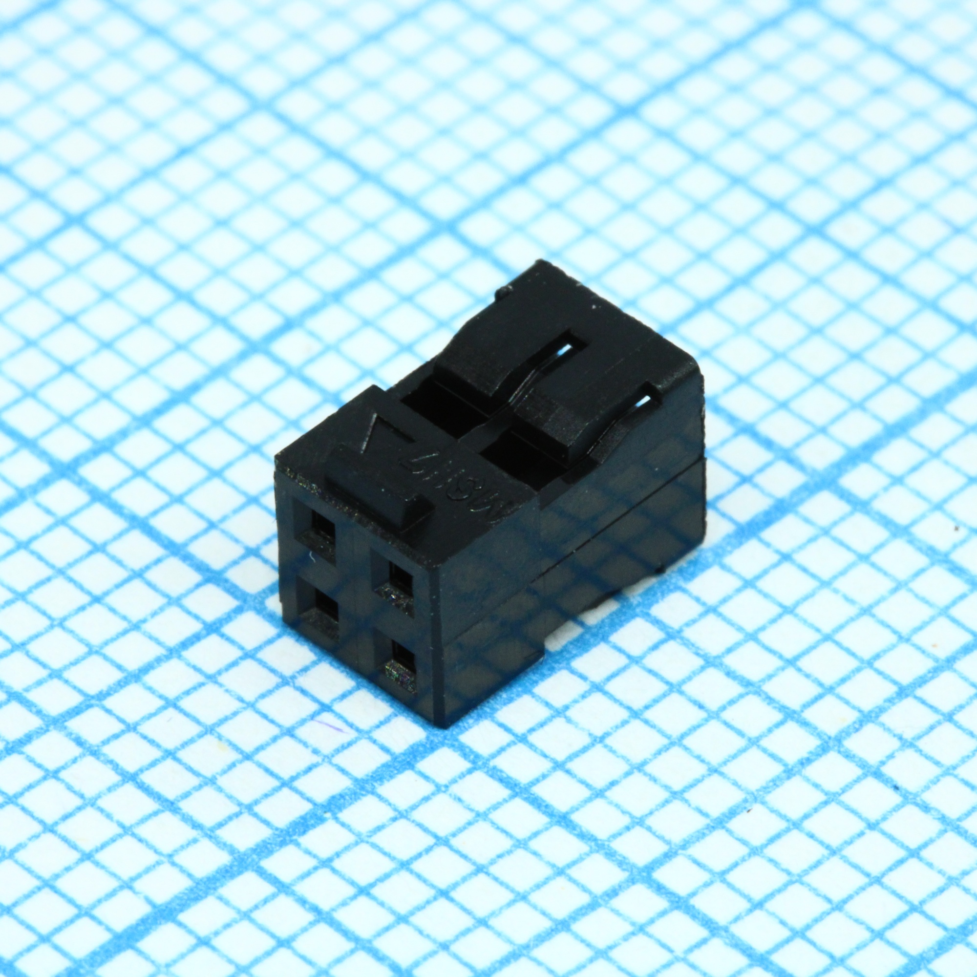 511100460 - Корпус разъема, гнездо, 4 вывода (2*2), шаг 2 мм