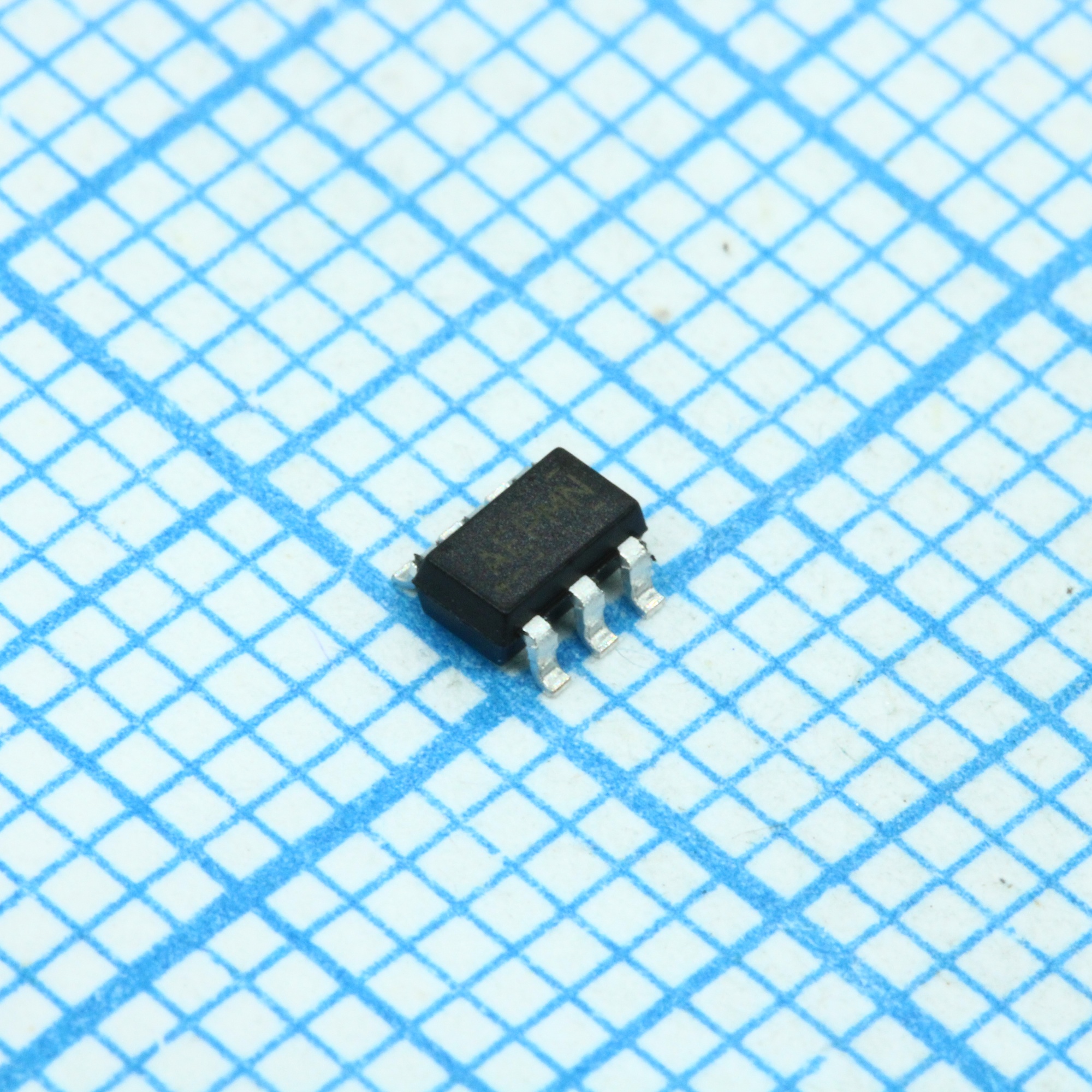 IRLMS1902TRPBF - Транзистор полевой MOSFET N-канальный 20В 3.2A