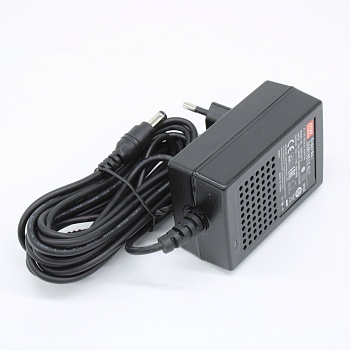 GSM18E12-EL1 - Адаптер  AC-DC, медицинский, 18Вт, вход 80...264B AC 47...63 Гц, 113...370B DC, выход 12B/1,5A, изоляция 4000В AC, 79x54x33мм, -25...+60°С, евровилка, выходной разъем 11, диам. 5.5х2.1мм, кабель 3м