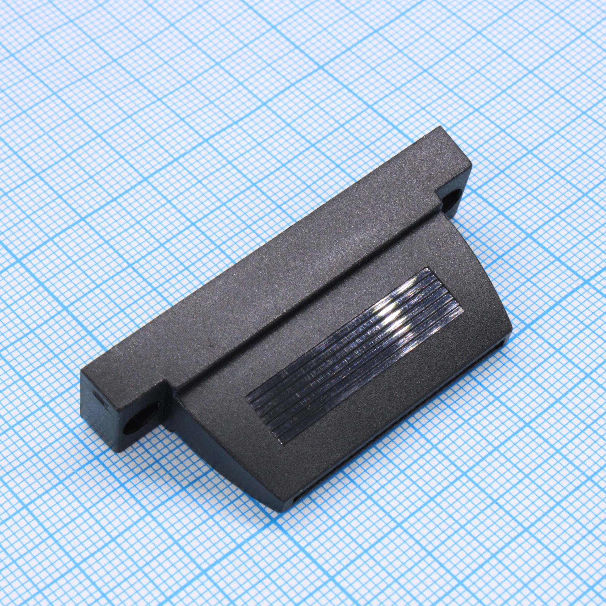 DS1045-22-25BPQ - Корпус разъема пластиковый