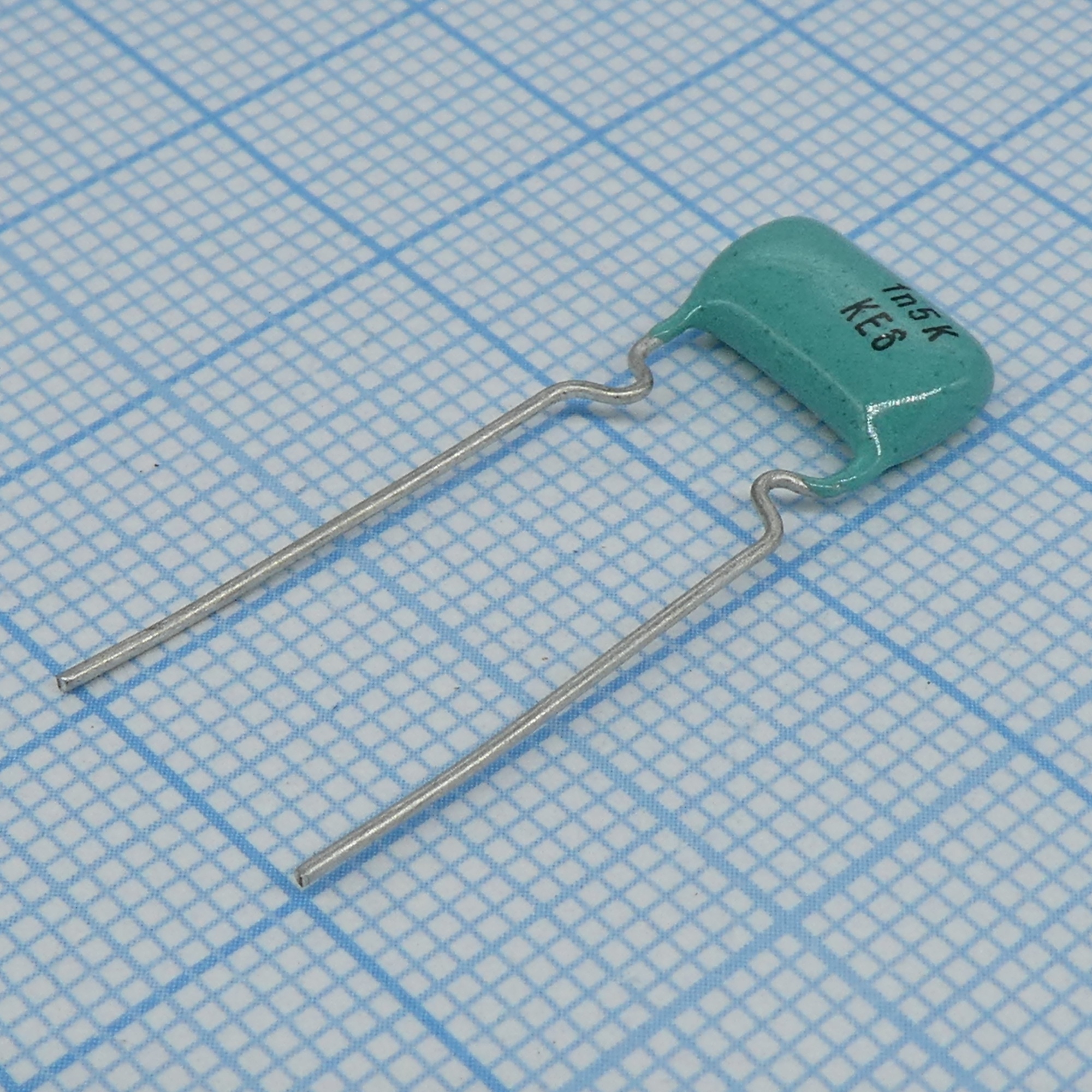 К73-17-63-1500  10% - Конденсатор металлопленочный полиэтилентерефталатный 63В 1500пФ ±10%