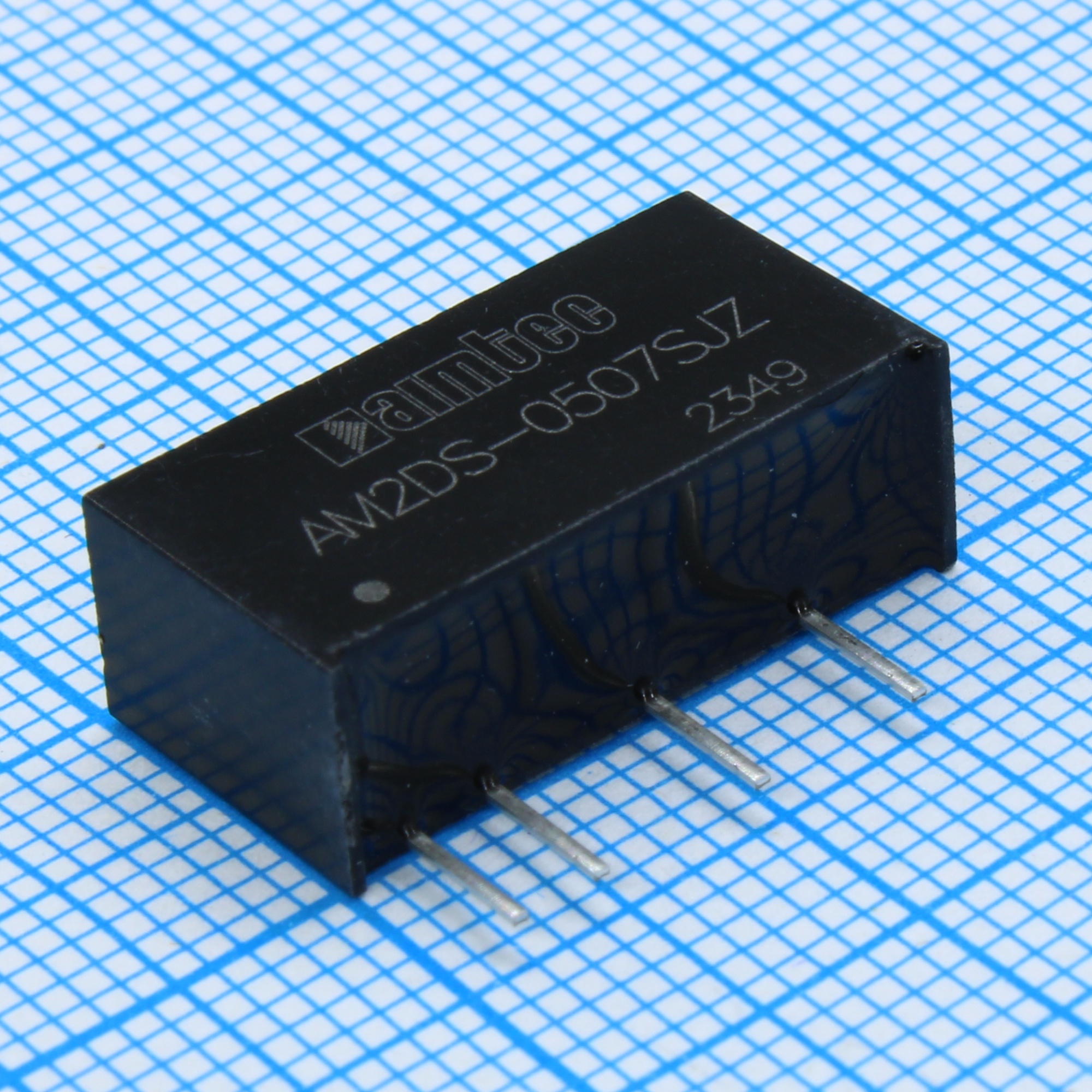 AM2DS-0507SJZ - DC/DC, 2Вт, вход 4.5…5.5В, выход 7.2В/0.028…0.278А, изоляция 1000В DC, КПД 84%, максимальная емкостная нагрузка не более 1000мкФ, SIP7, 19.65x7.05x10.16мм, -40…105°C, пластик