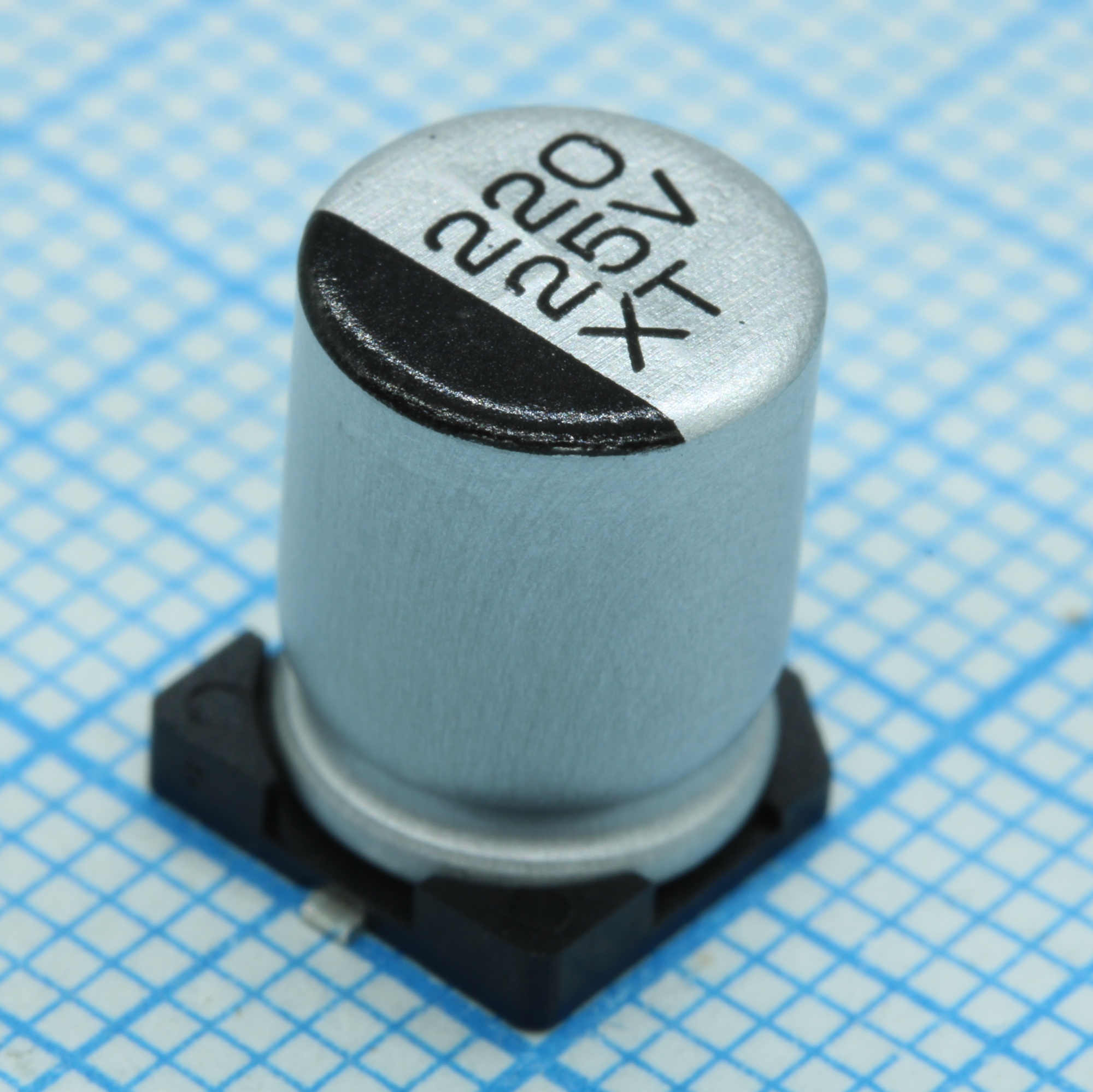 TS13C11V221MJT000R - Конденсатор алюминиевый электролитический 35В 220мкФ ±20%, SMD 8*10.5мм 185мА 2000ч, -55…+105°C