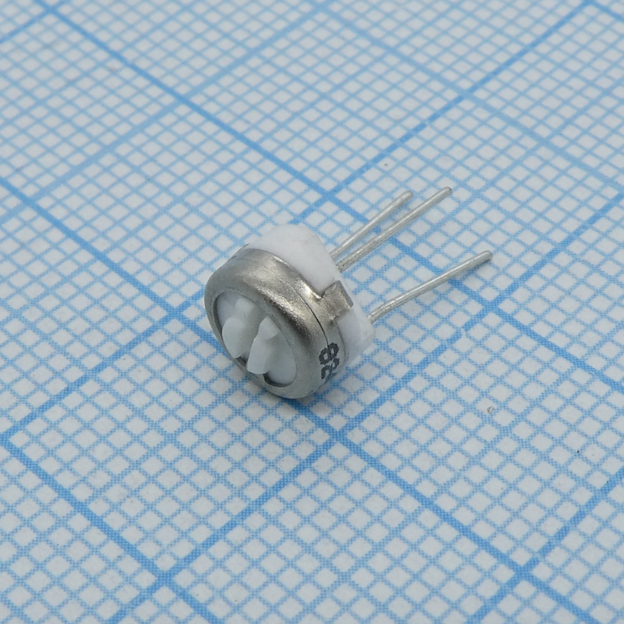 PV32H103A01B00 - Потенциометр керметный 10кОм 0.5Вт монтаж в отверстие