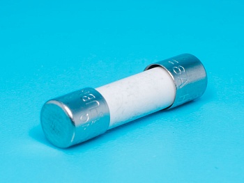 FS-52KQ-8.0/250 - Предохранитель 5х20мм, керамический, сверхбыстрый, 8A/250В(UBM)