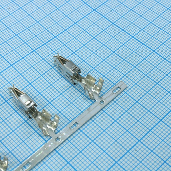 964328-1 - Контакт-гнездо прямой монтаж на кабель 17-20AWG рейка автомобильного применения