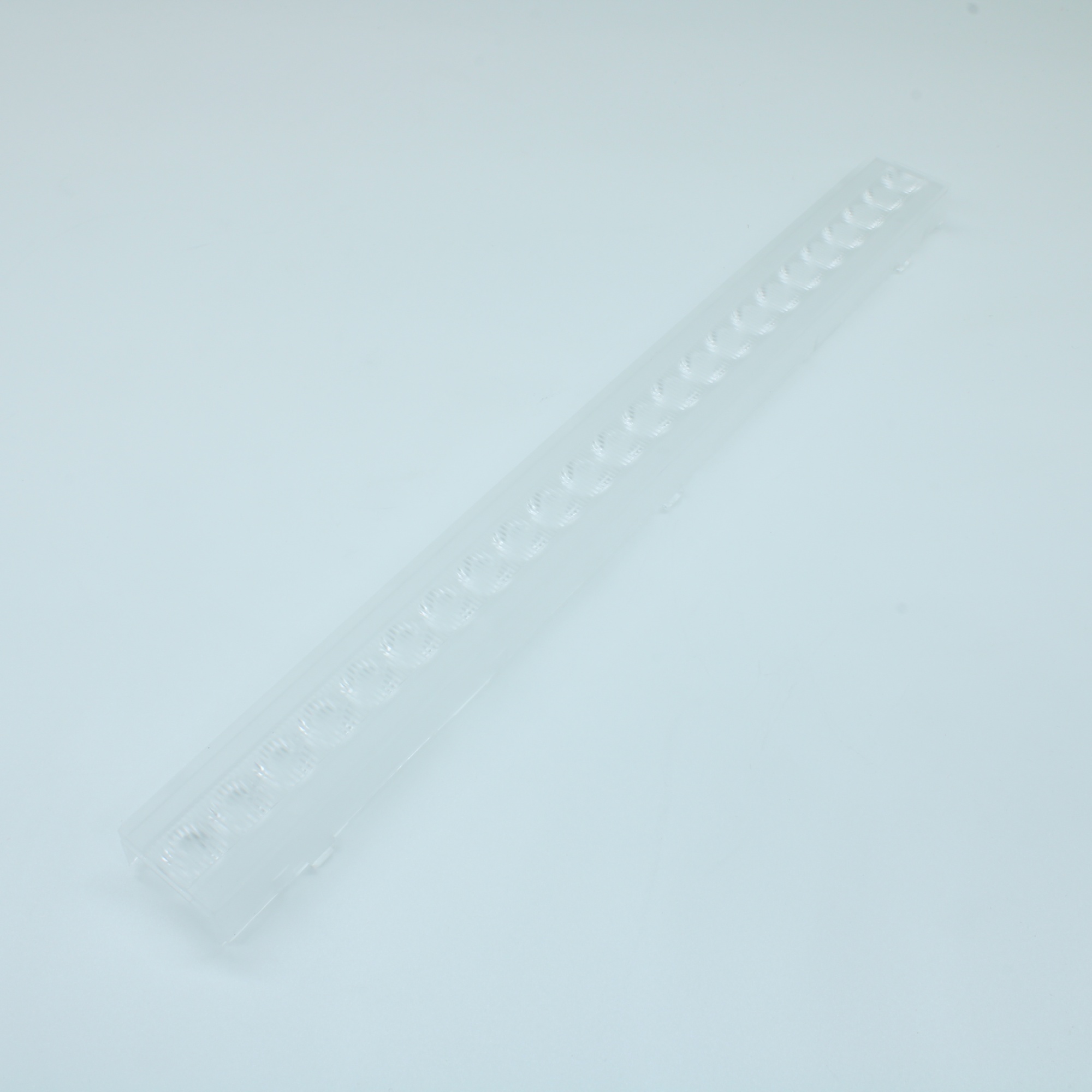 ASL280D26H24LED1560G - Линейная линза для светодиодов 2835/3030, эфф=88%, ~15°x60°, 280x26mm H:13,43mm, PMMA