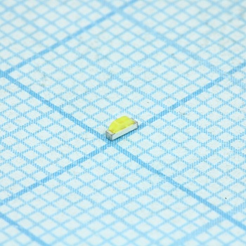 KPA-2106QWF-D - Светодиод smd 2,1х0,6мм/белый/120-180мкд/желтый флуоресцентный/120°/угловой