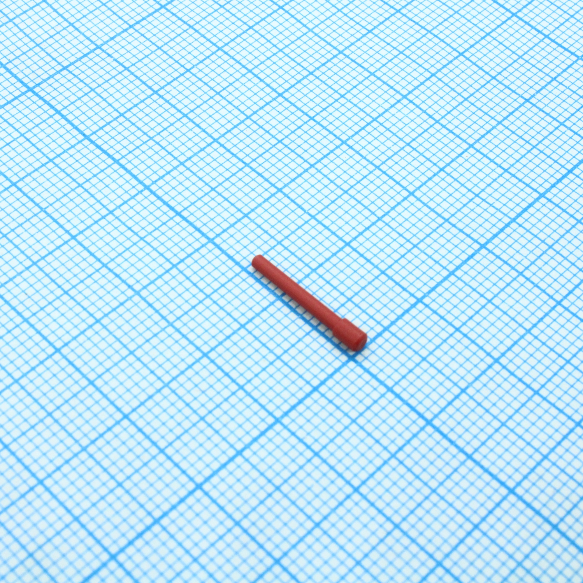 0413-204-2005 - Заглушка уплотнительная для разъемов прямая полибутилентерефталатная красная автомобильного применения