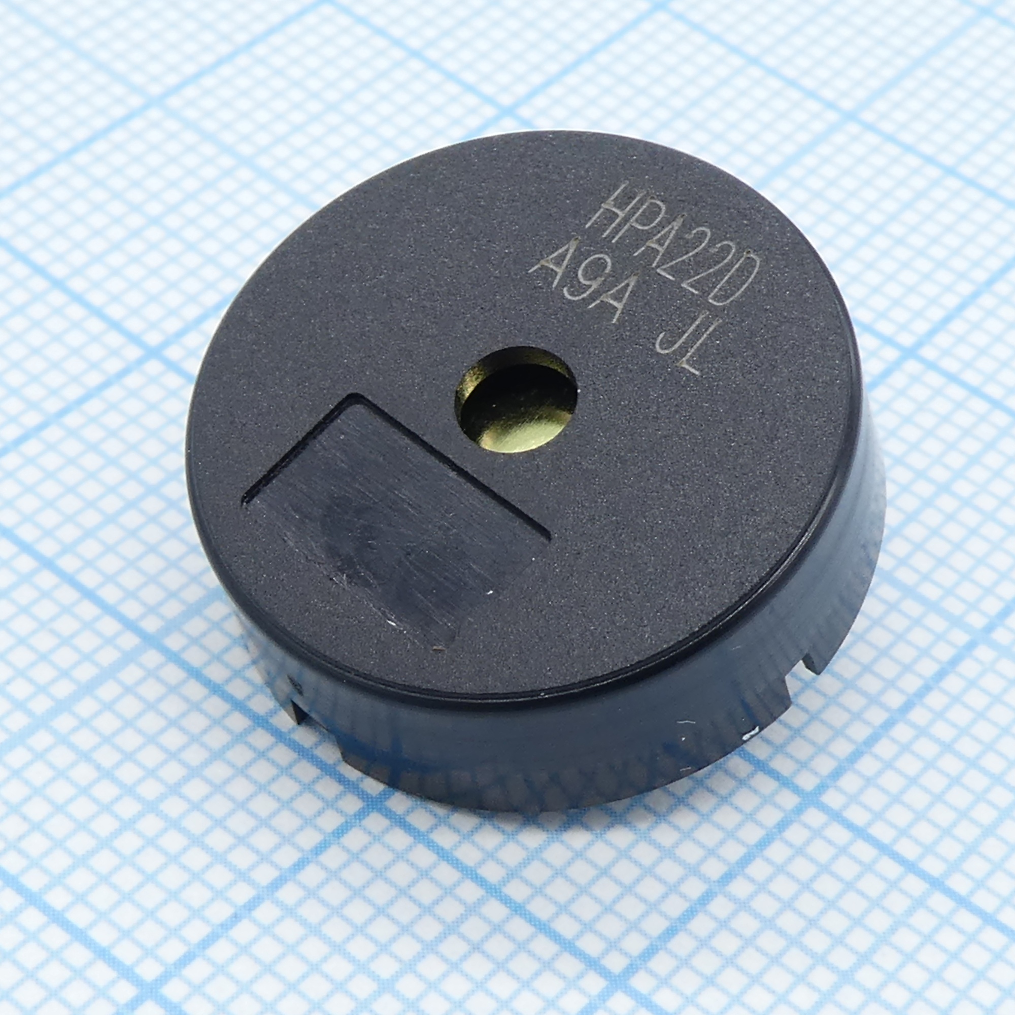 HPA22D - Звукоизлучатель пьезокерамический, 10Vp-p, (1~30Vp-p) 3 мА, 90 дБ, 4±0.5 кГц, D=22х7.4 мм