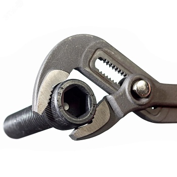 Клещи переставные 250 мм серия Практик - Монтажные, сантехнические, слесарные работы: захват плоских, круглых и многогранных деталей