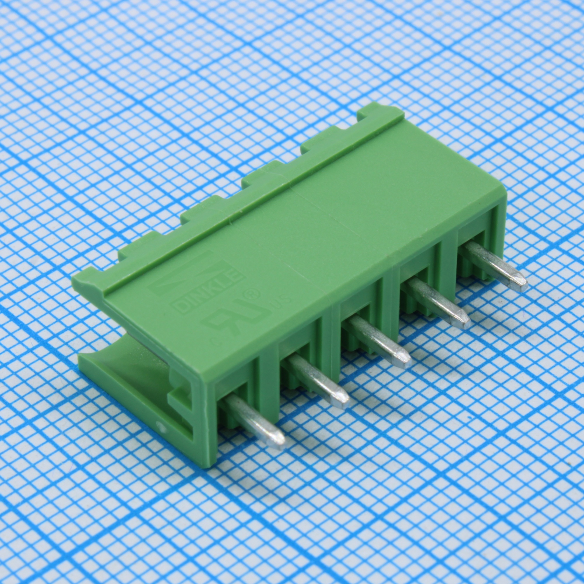 5EHDV-05P - Колодка клеммная (розетка) на плату 5 контакт(ов) шаг 5.00 мм 300В 15А