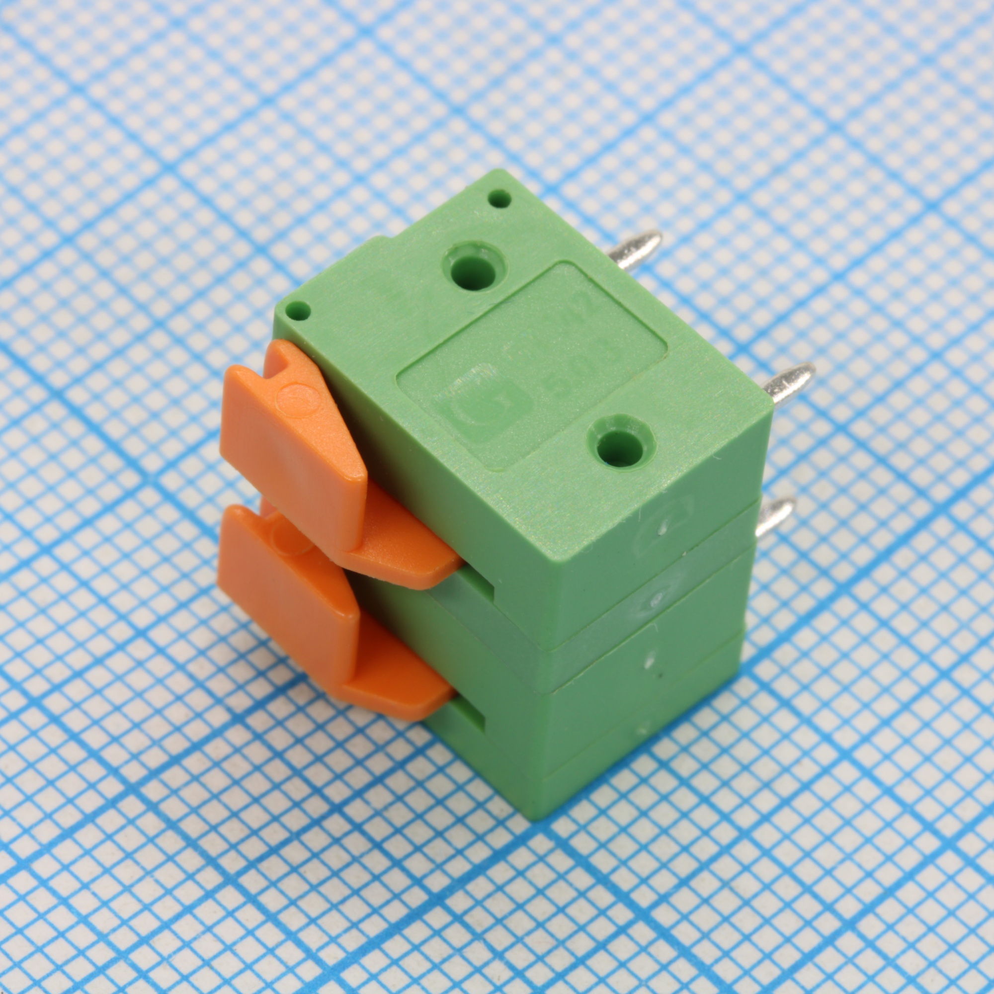 GT142R-7.62-02P-14-00 - Нажимной безвинтовой клеммный блок 2 контакта. Зажим типа торцевой контакт. Серия GT142R-7.62