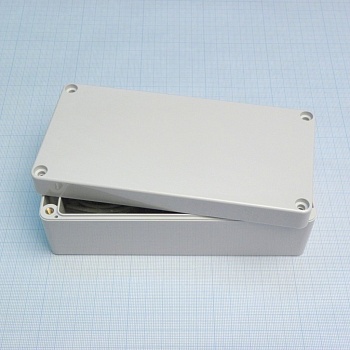 G258 - Герметичный корпус из поликарбоната, IP65, светло-серый