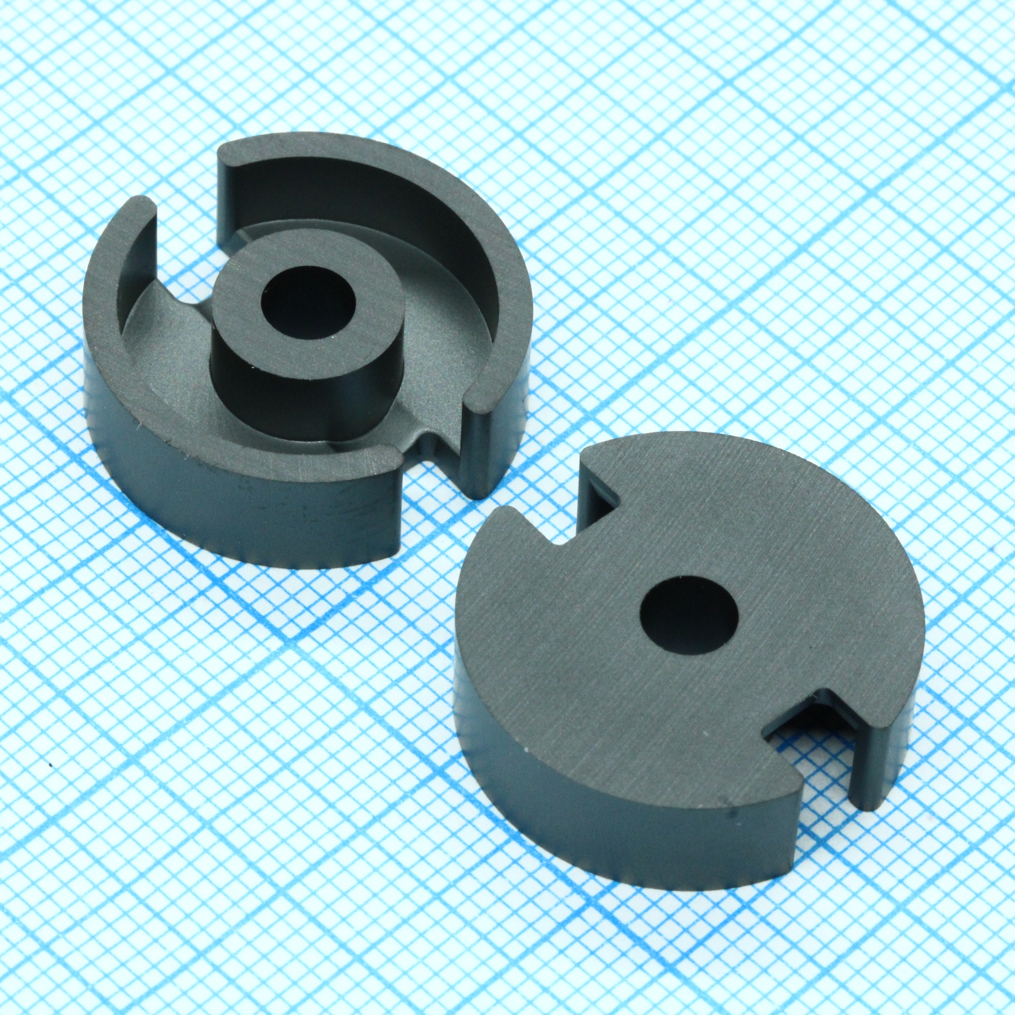 B65661D0000R048 - Сердечник ферритовый чашечный материал N48 3800нГн  -20%...+30%