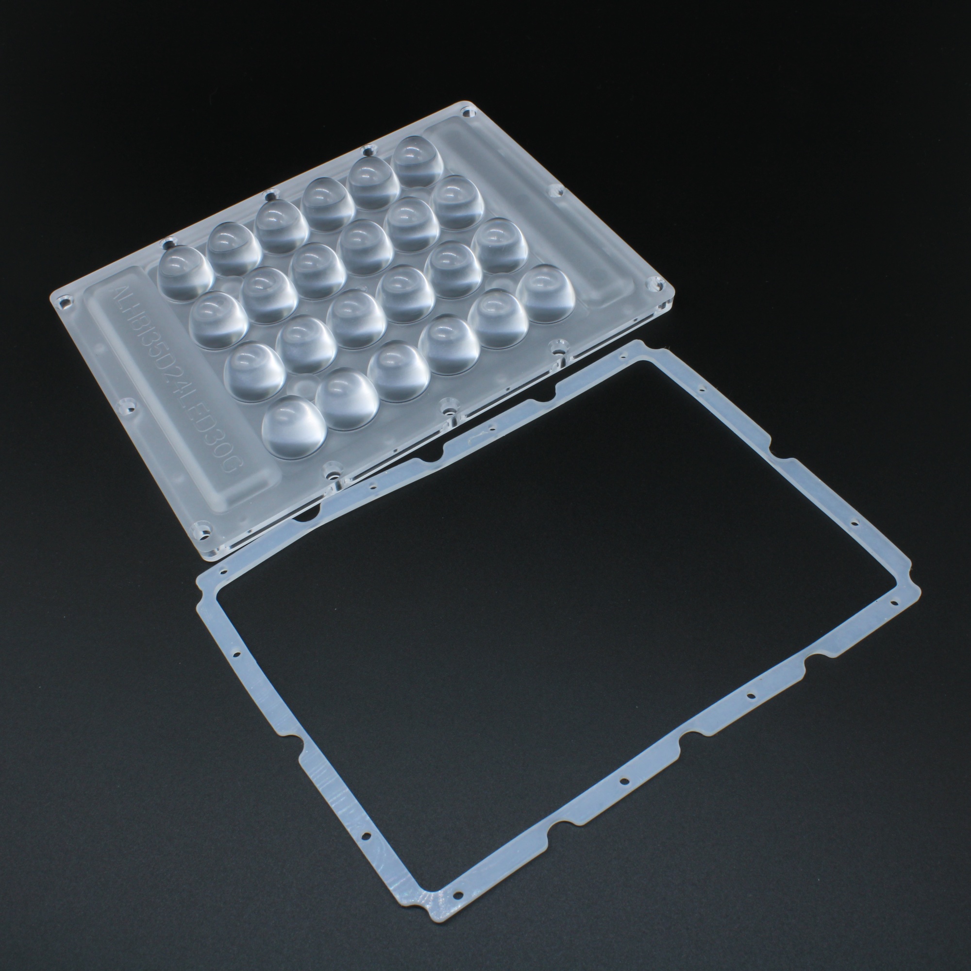 ALHB135D24LED30G - Групповая прямоугольная линза 4x6 на 24 светодиода 3030/3535/5050, эфф=90%, диаграмма 30°, 135x100mm   H:15.24mm, PC-1250Z