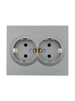 Розетка 2-м СП VESNA с заземл. ПБТ платина 742-3500-127B