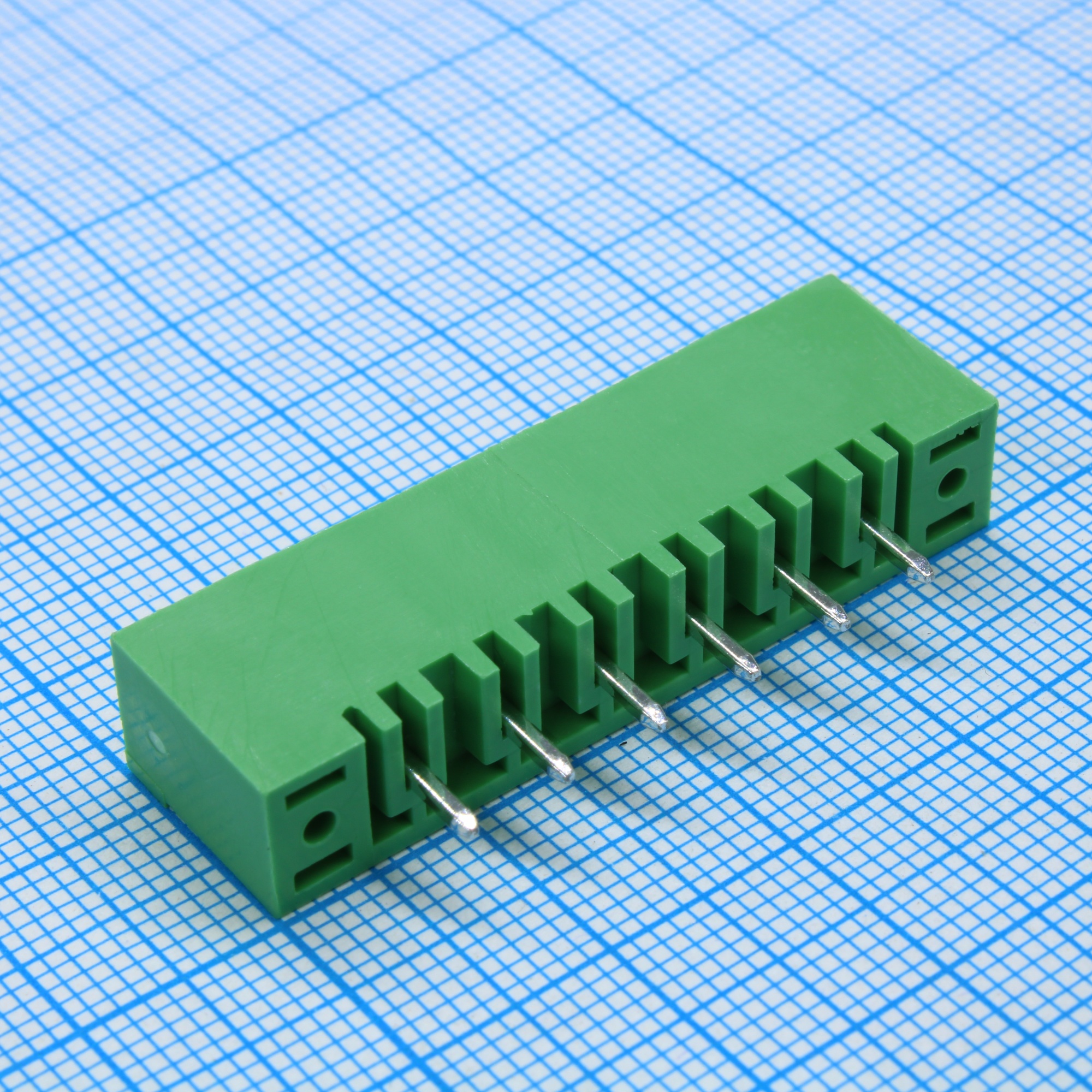 2EDGVM-5.08-06P-14-00A(H) - Разъемный клеммный блок на плату, 6 контактов. Серия 2EDGVM-5.08
