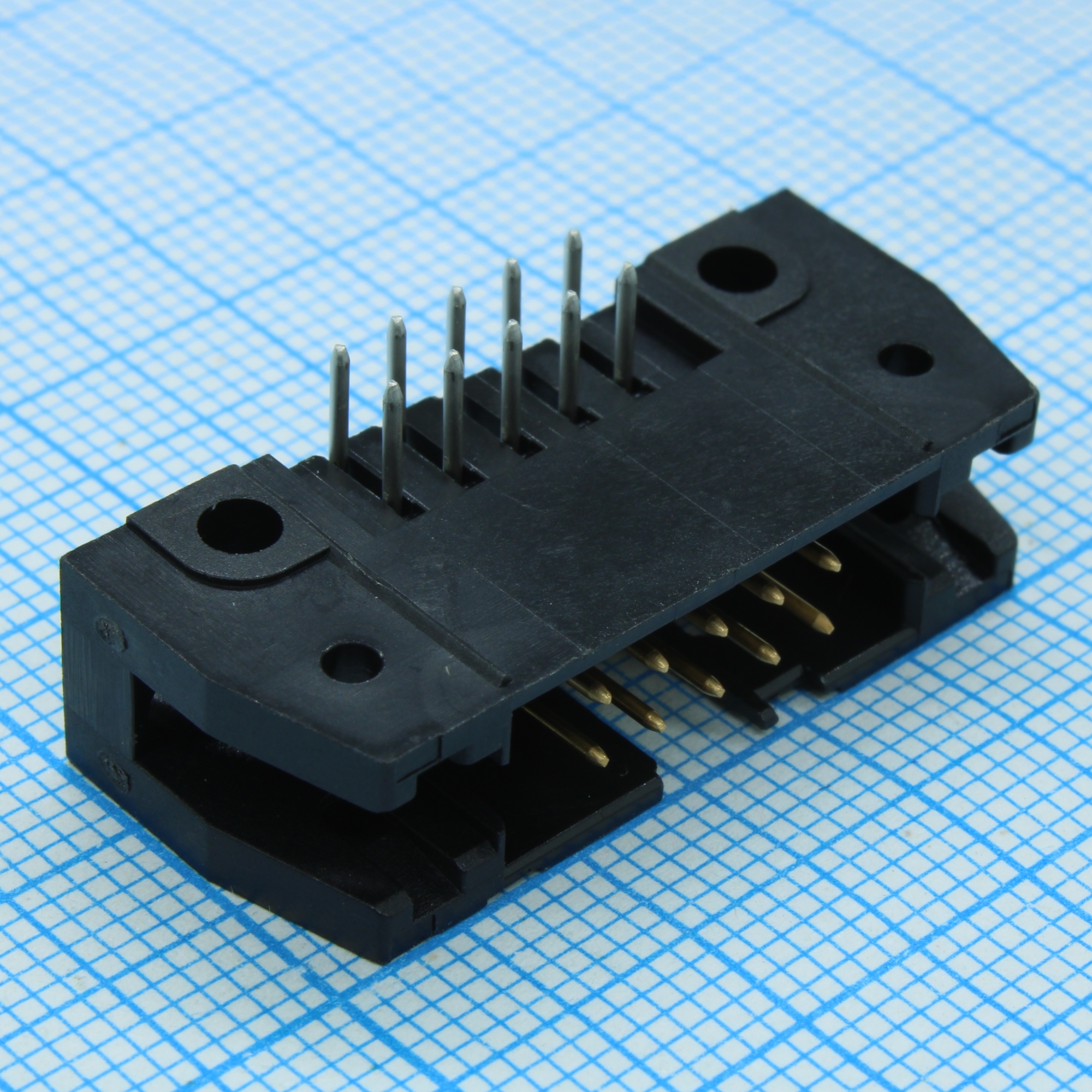 1-828581-0 - Разъем провод-плата HDR 10 контактов шаг 2.54мм угловой монтаж в отверстие