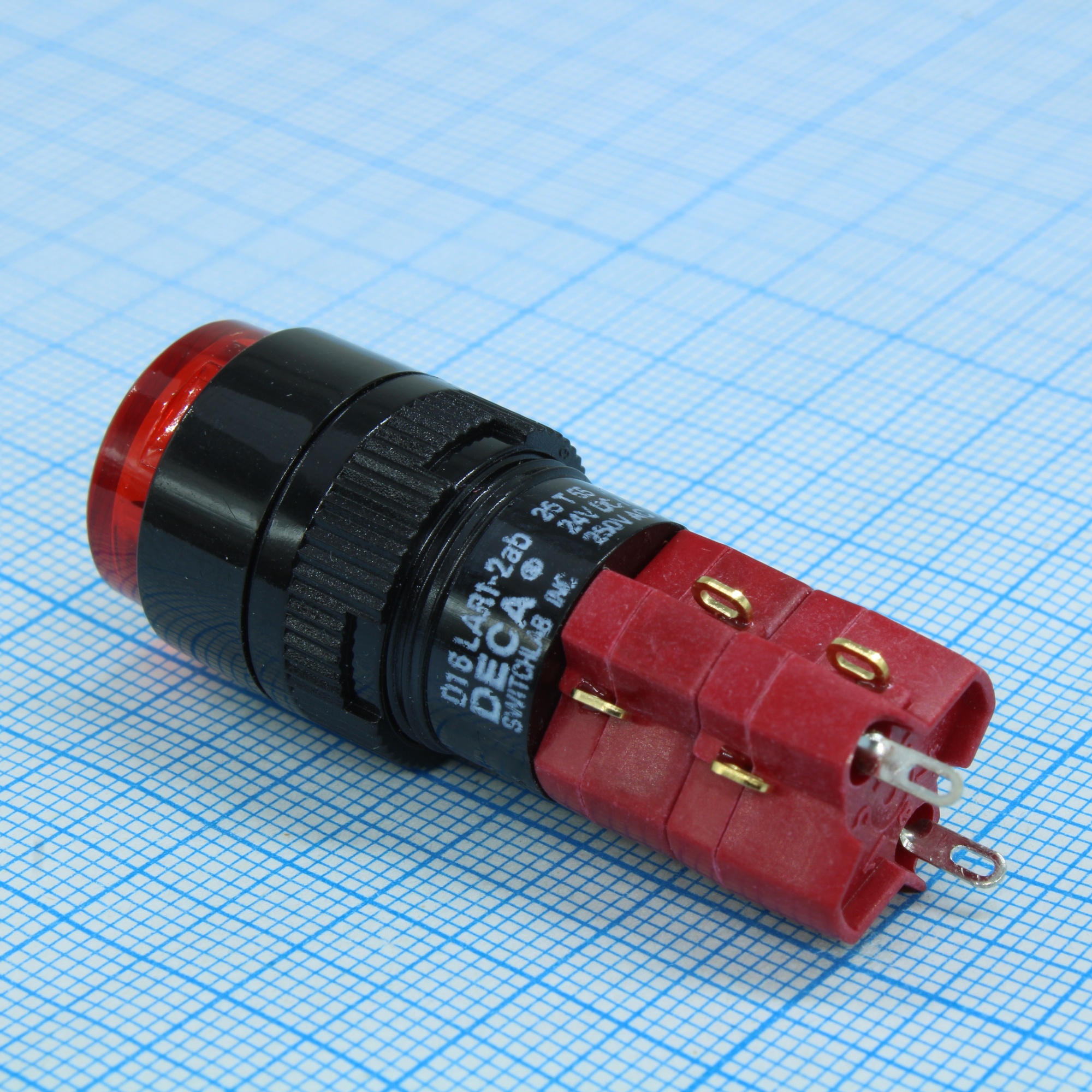 D16LAR1-2ABGR - D16LAR1-2ABGR, Переключатель кнопочный с фиксацией 250В/5А подсветка неоновая