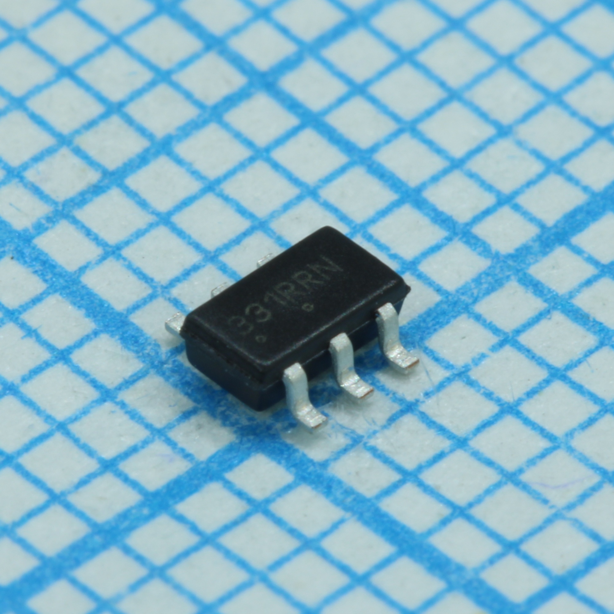 NCP331SNT1G - Ключ силовой верхнего плеча одноканальный 2А 0.033Ом 6-Pin TSOP лента на катушке