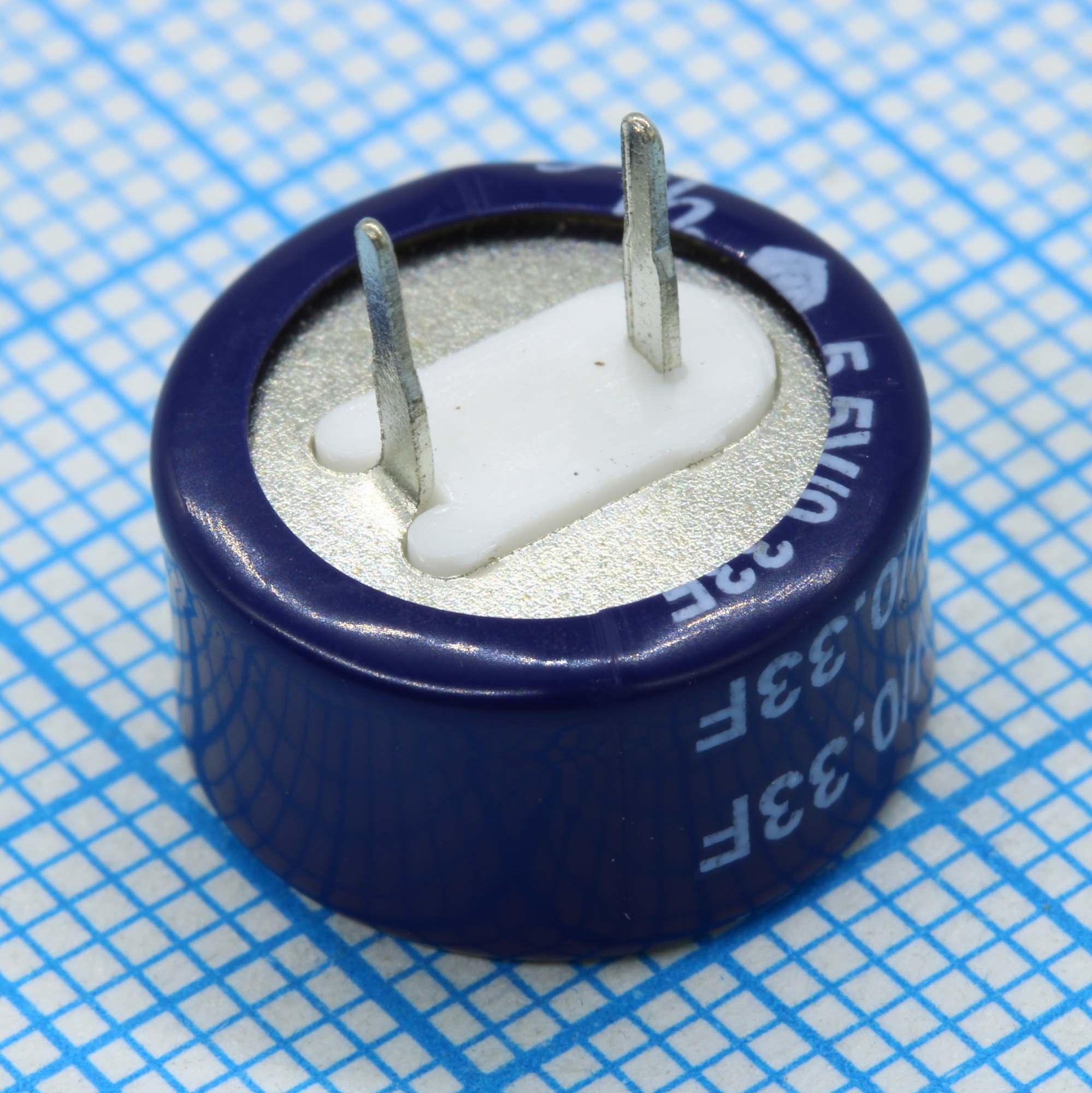 JGAC5R5D334Z050B - Ионистор стандартный мини 5,5V, 0,33F, -25...+70°C, 1000h, 13x6.5mm, горизонтального исполнения