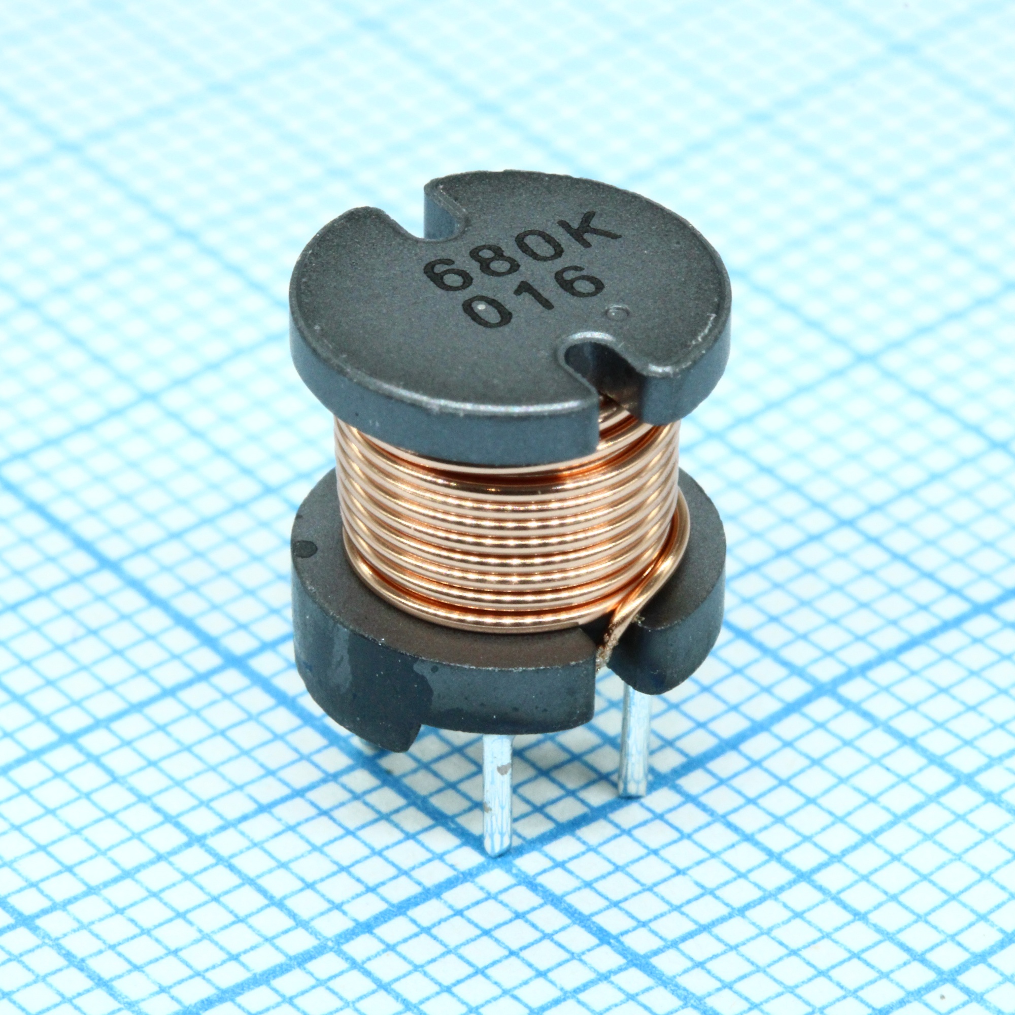 RCH110NP-680K - Силовая индуктивность 68uH ±10% 2.1A 0.12Om радиальная без магнитного экрана