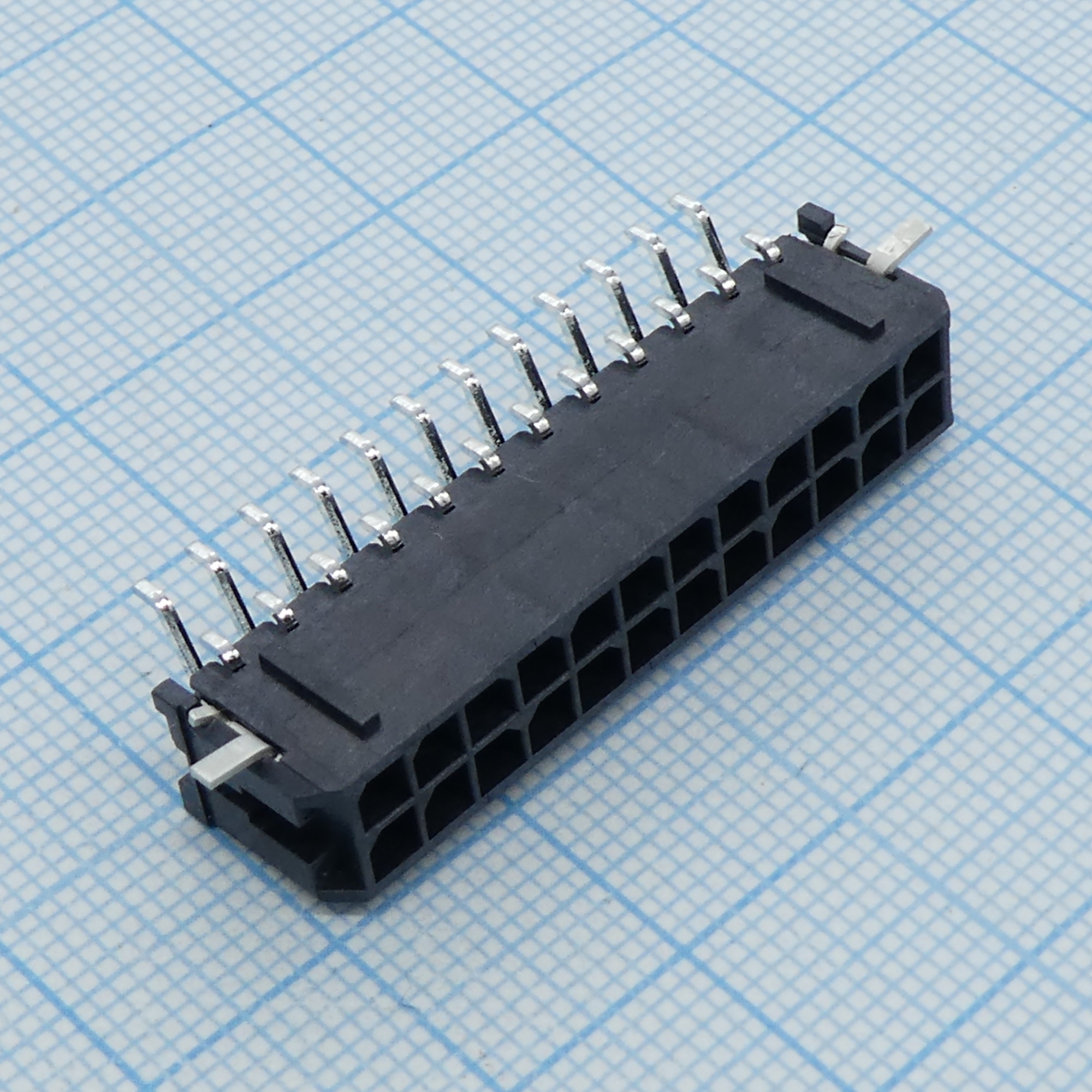 430452409 - Разъем типа провод-плата, 3 мм, 24 контакт(-ов), Штыревой Разъем, Серия Micro-Fit 3.0 43045