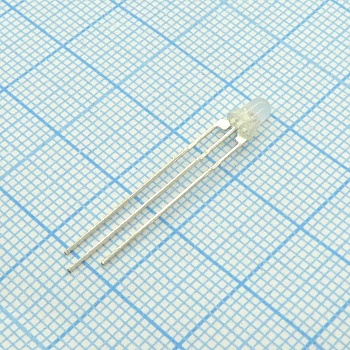 L-115VGYW - Светодиод 3мм/зеленый/568нм/12-30мкд/ - желтый/588нм/8-15мкд/белый матовый/60°