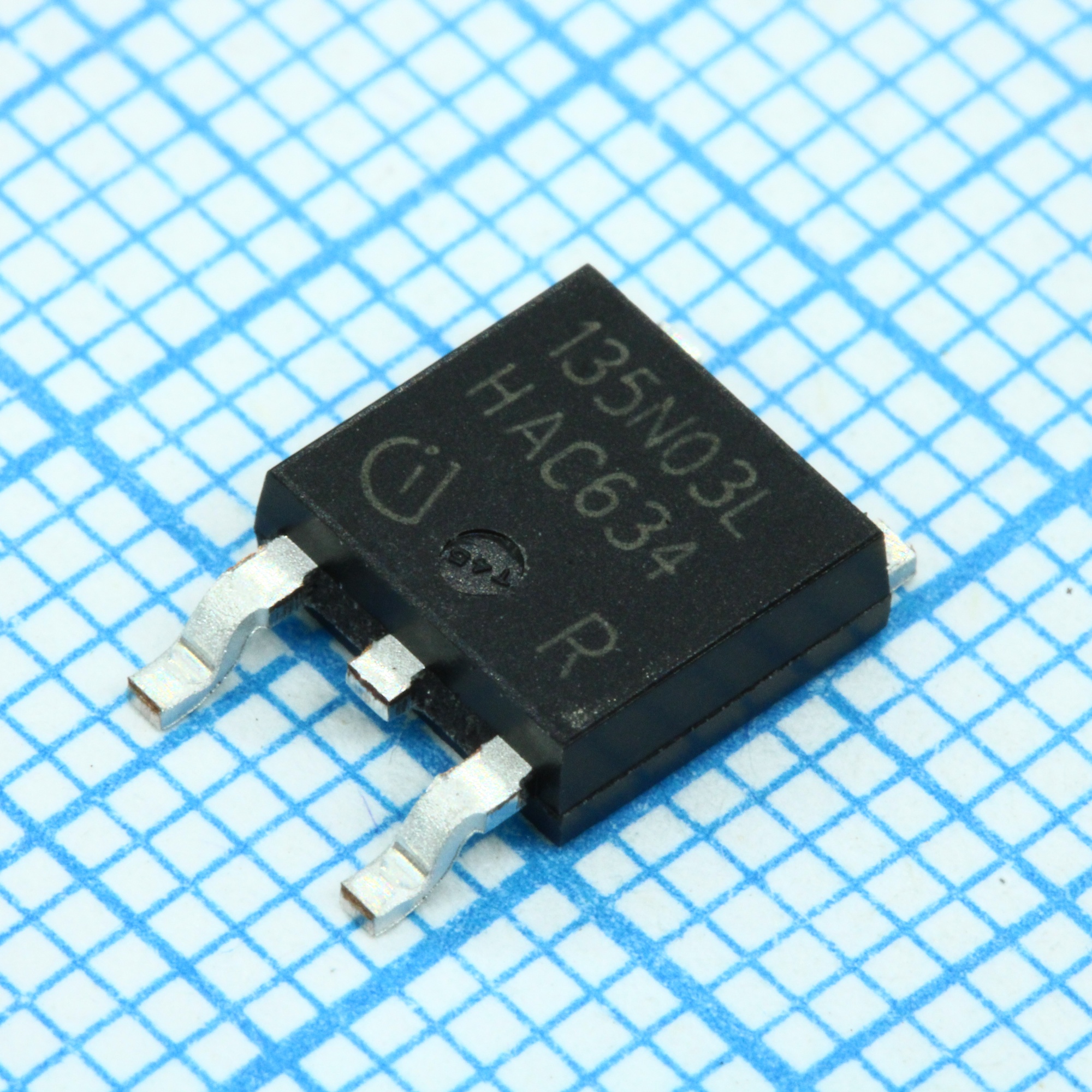 IPD135N03LGATMA1 - Транзистор полевой MOSFET N-канальный 30В 30A 3-Pin(2+Tab) DPAK лента на катушке