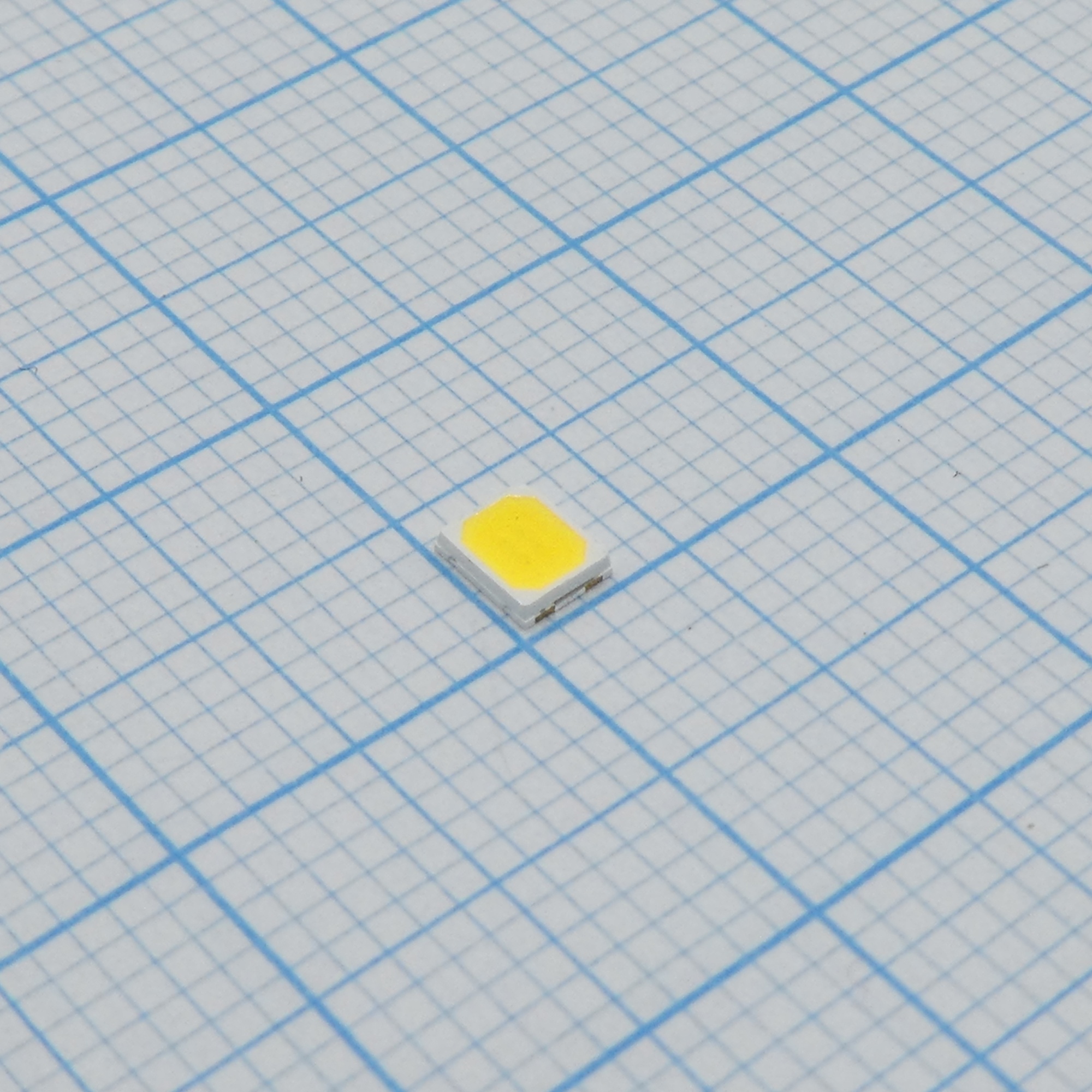 HL-A-2835H358W-2-S1-08L-HR3 (4000K) - Светодиод smd 2.8x3.5x0.7мм/ белый/ 4000K/ 3,1В/ 31Лм @ 60мА или 73Лм @ 150мА/ Ifmax=150мА/0.2-0.5Вт/ CRI=80/ Rthj-s=26°C/W/ 120°