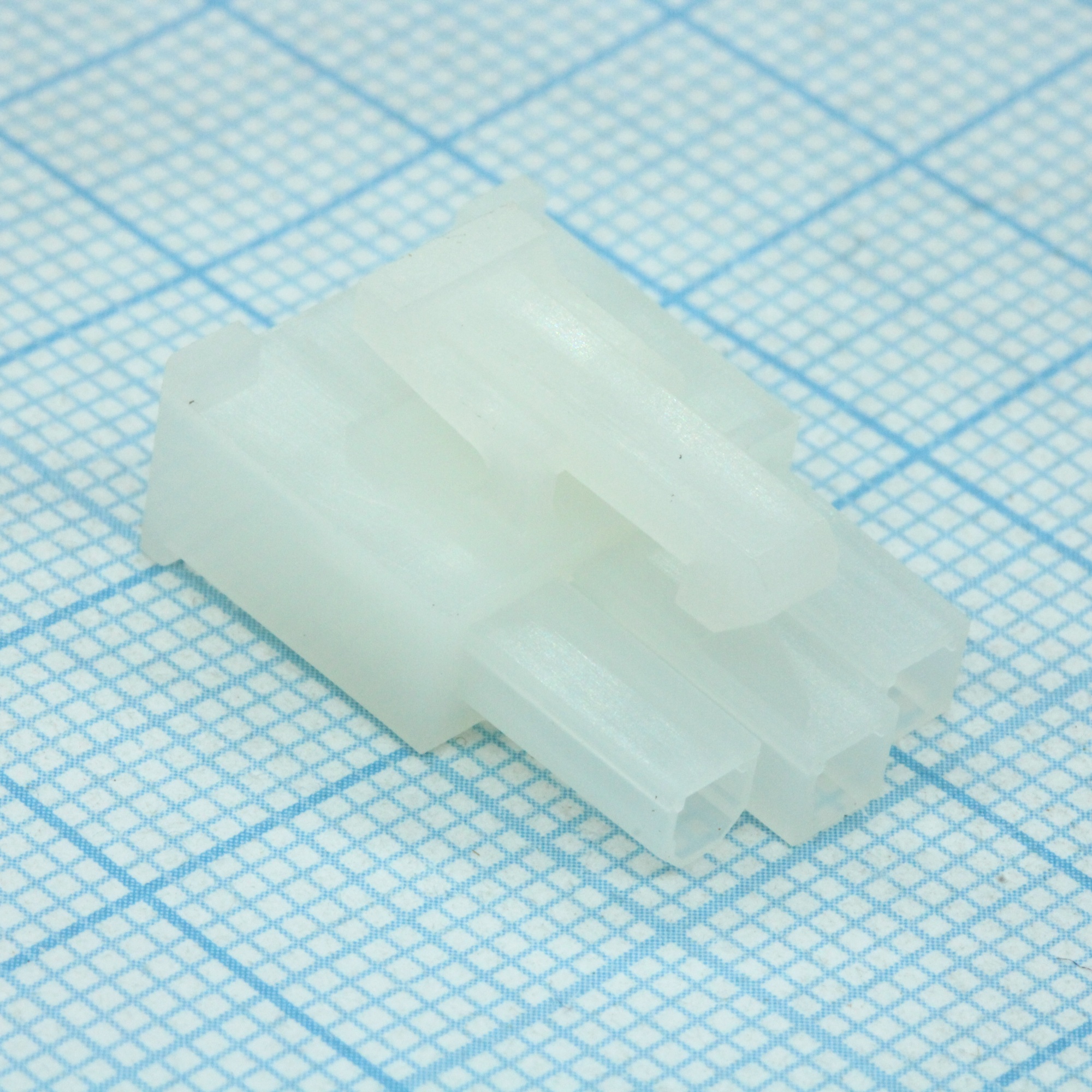 39014030 - Корпус разъема, Гнездо, 3 конт. (1х3) шаг 4.2 мм Серия Mini-Fit