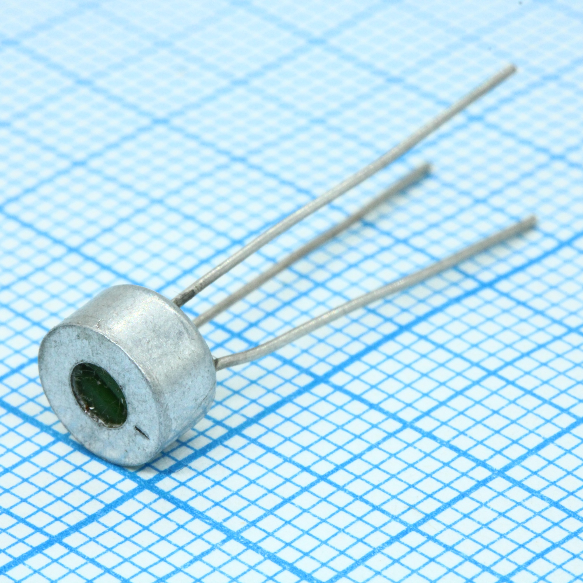 СП3-19а 0.5   100К ±20% - Резистор подстроечный непроволочный однооборотный 0.5Вт 100КОм ±20%