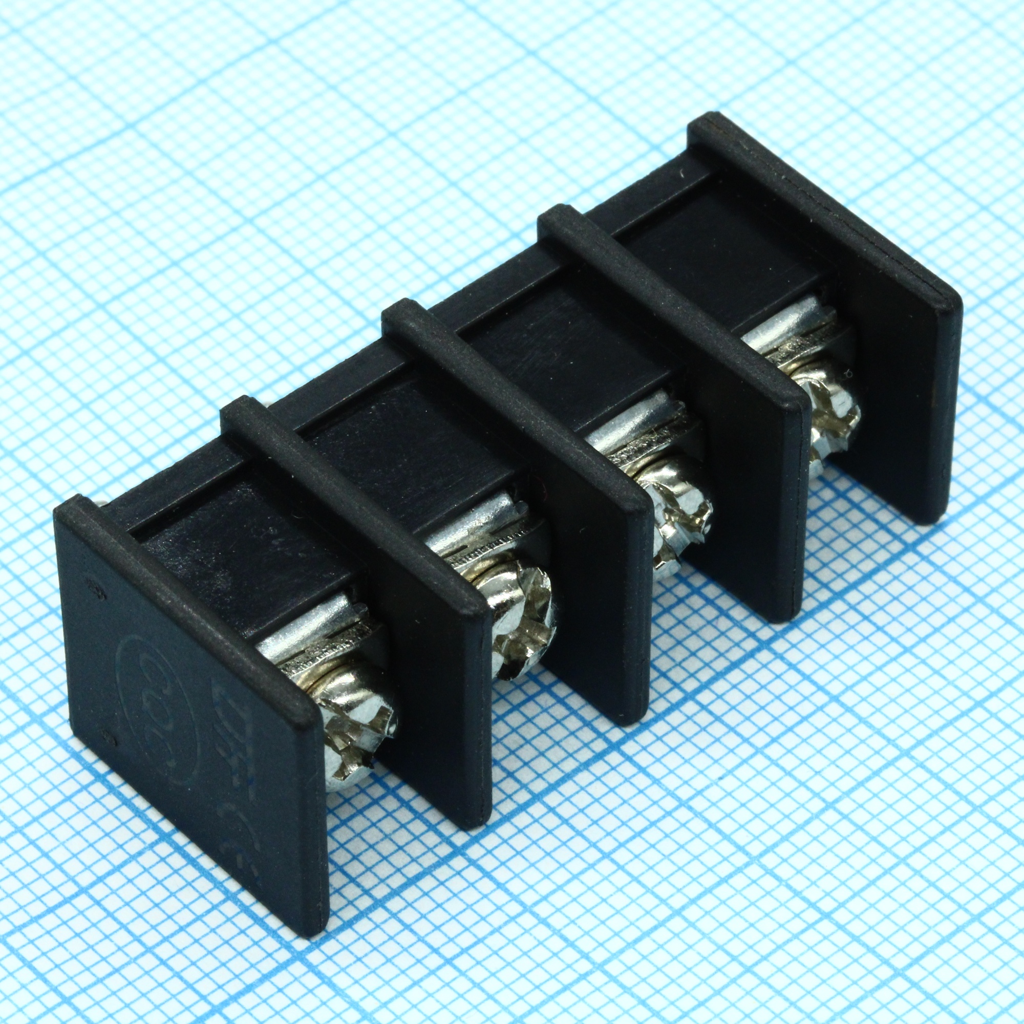 KF55C-10.0-04P-13 - Барьерный клеммный блок 4 контакта.