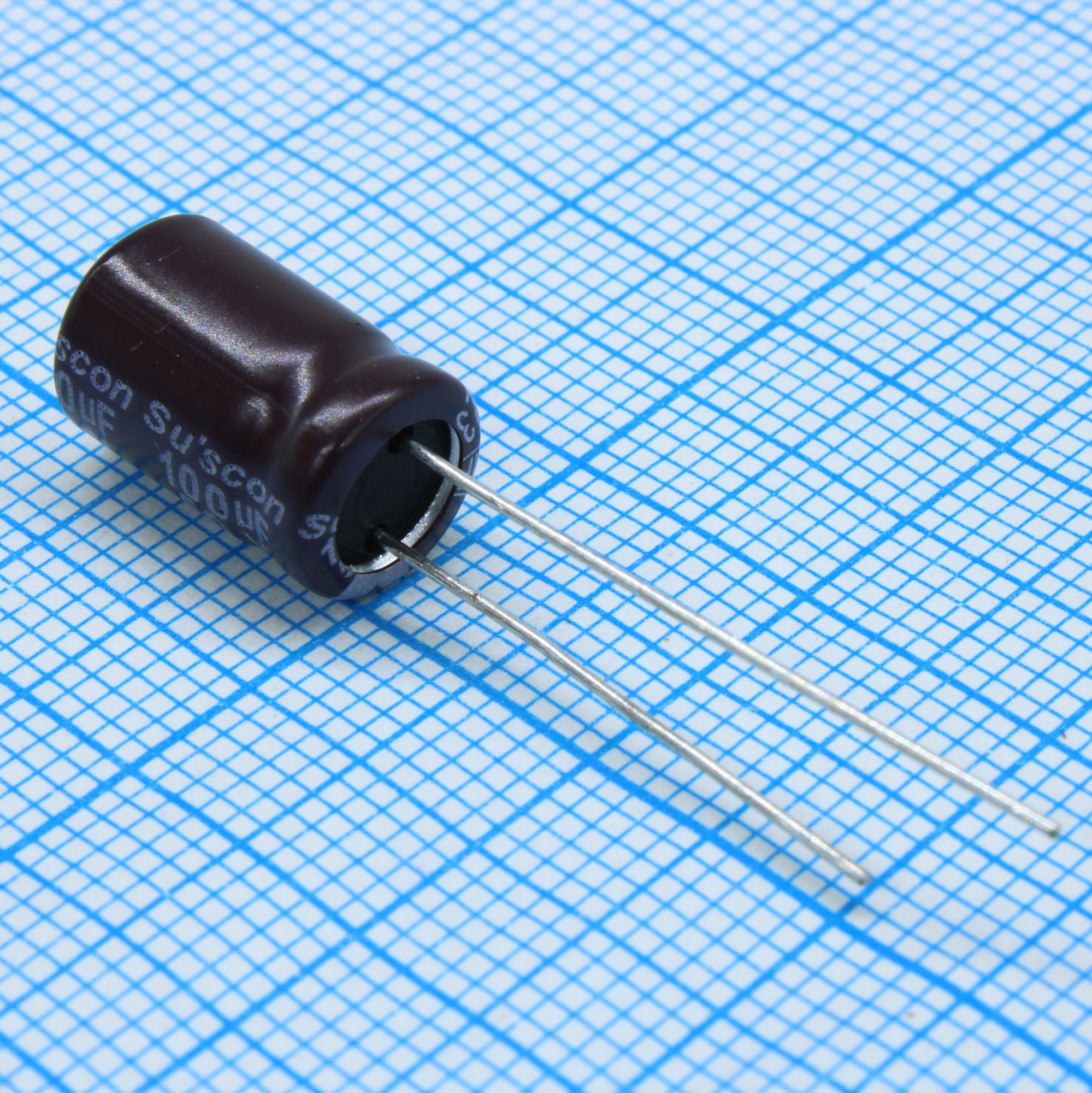 HF050M101F12PKKKS00R - Конденсатор алюминиевый электролитический радиальный низкий импеданс 100мкФ 50В ±20% 8*12 P:3.5мм 490мА 0.21Ом 5000ч 105°C