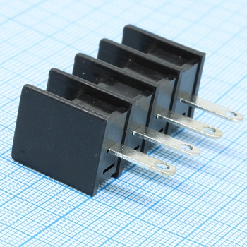 DG45H-B-04P-13-00A(H) - Клеммник винтовой барьерный с кожухом на кабель