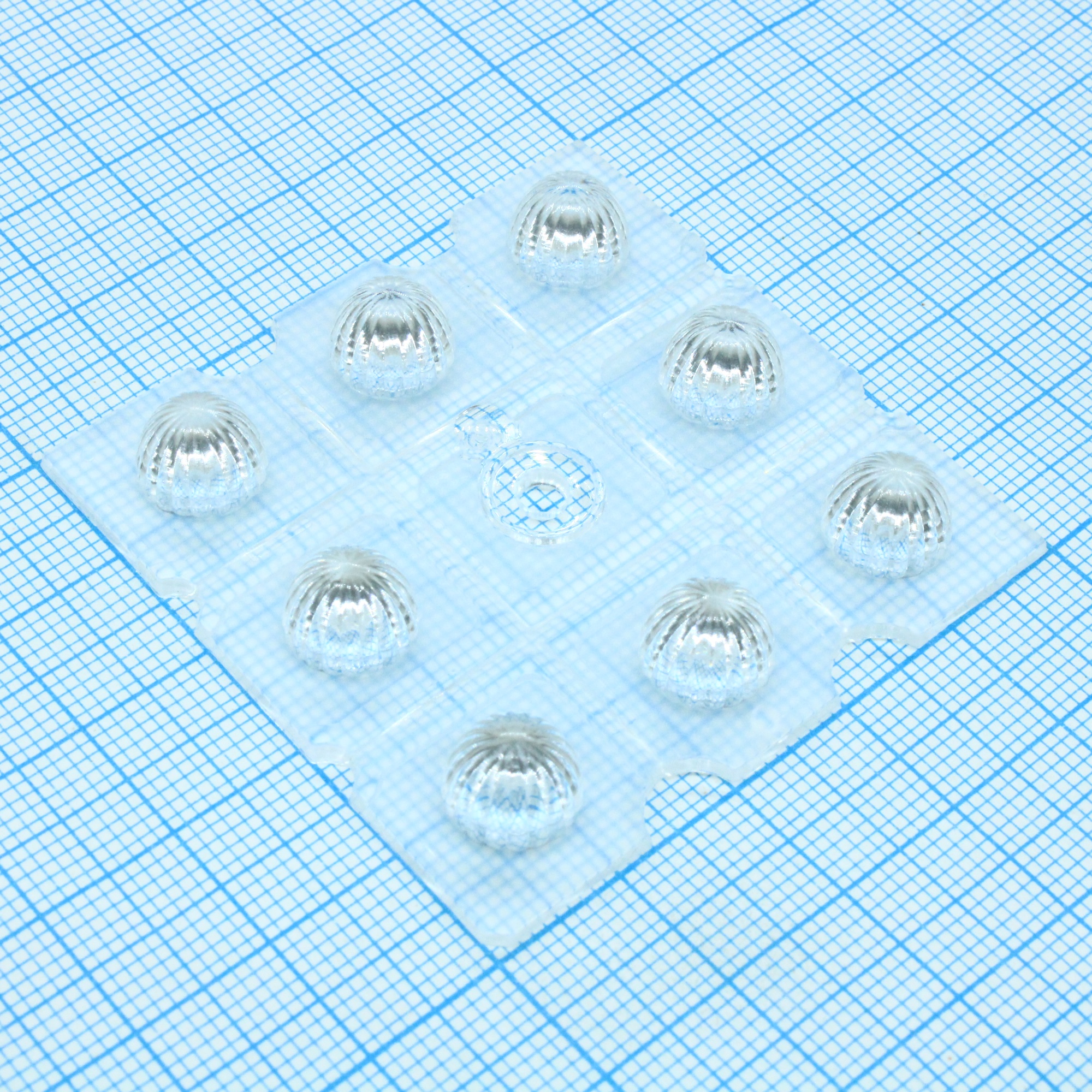 C15183_STRADELLA-8-HB-S - Групповая квадратная линза 50х50мм для 8 LED размером до 5050