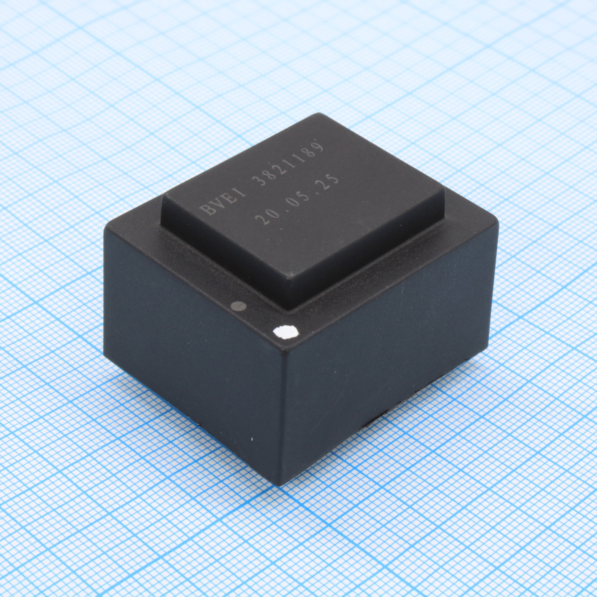 KSP-BVEI3821189 - Трансформатор питания 4.5ВА  230В 9В 500мА до+70°C (EI 38/13.6)28.6мм